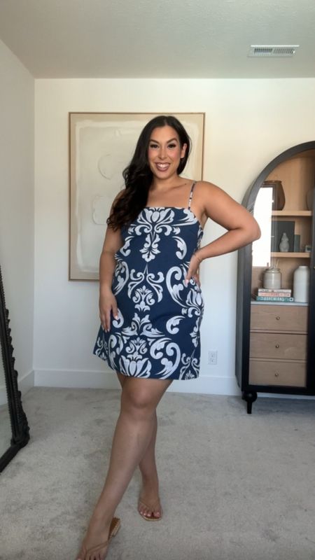 Midsize curvy summer dresses from Abercrombie! This would be perfect for a vacation outfit or even for a wedding guest dress. Wearing a size large!

Casual spring dress, mini dress, patterned dress, royal blue

#LTKtravel #LTKwedding #LTKmidsize