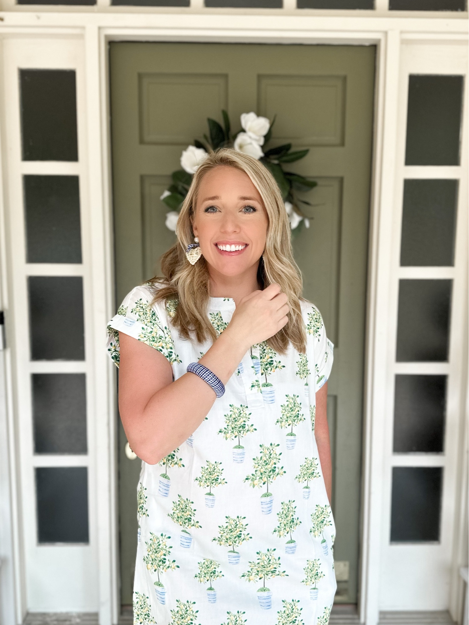 Use code CHAPPLE20 for 20% off Canvas Style! 

Lemon chinoiserie pot topiary shirt dress pottery rattan earrings gingham bracelet preppy 

#LTKunder50 #LTKhome #LTKsalealert