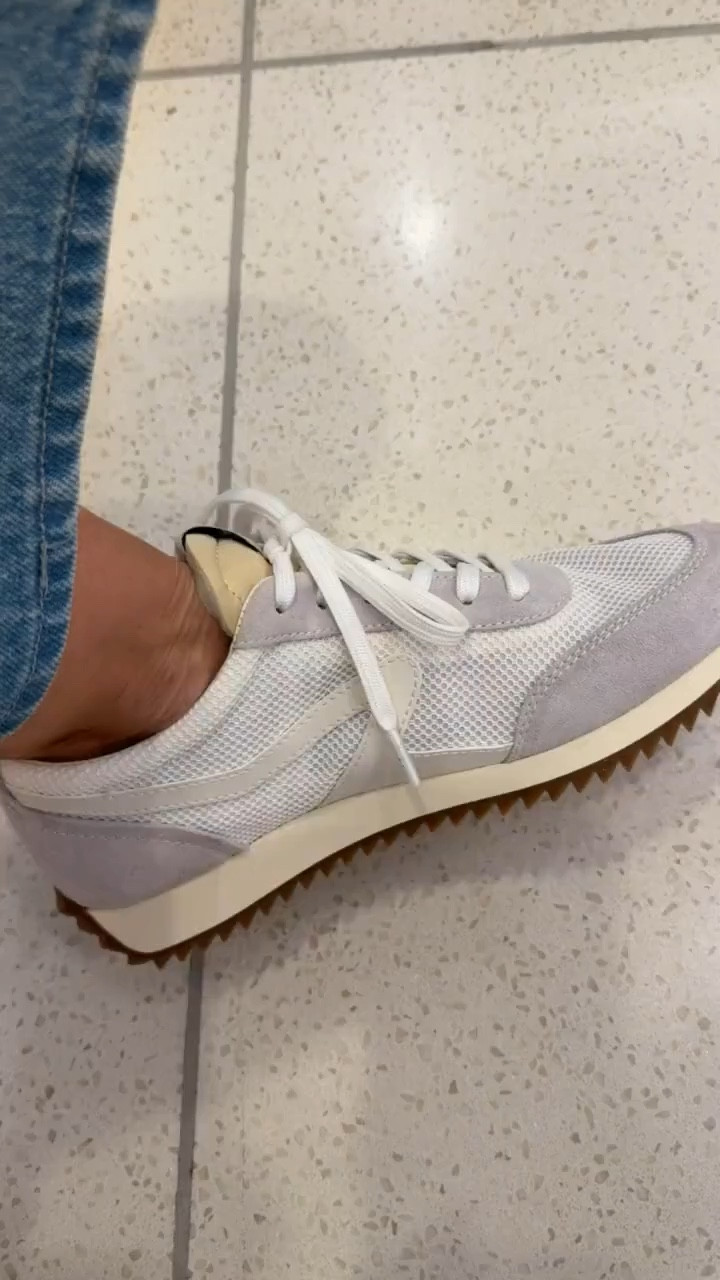 Rag&Bone sneakers are on sale, 25% off.
Cute sneakers with butter yellow accents for spring. Spanx code ANNAMXSPANX

spring shoes, spring sneakers, comfy style, sporty style, annabrstyle


#LTKSaleAlert