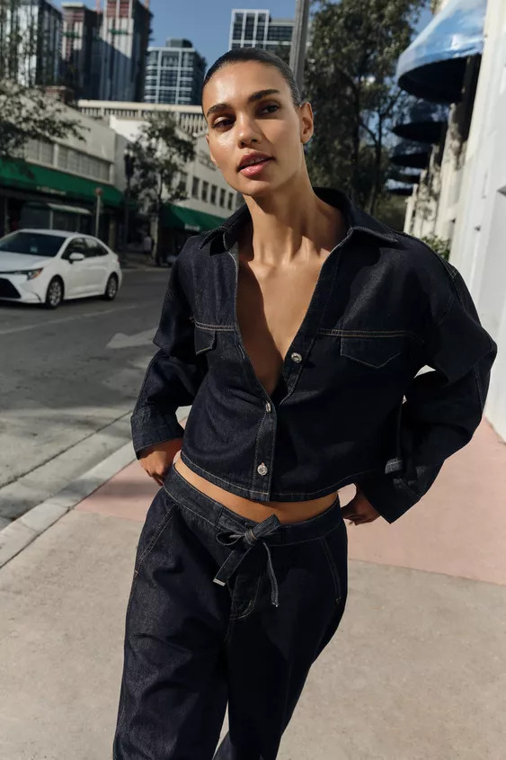 KURZES JEANSHEMD Z1975 MIT PATTEN | Zara US