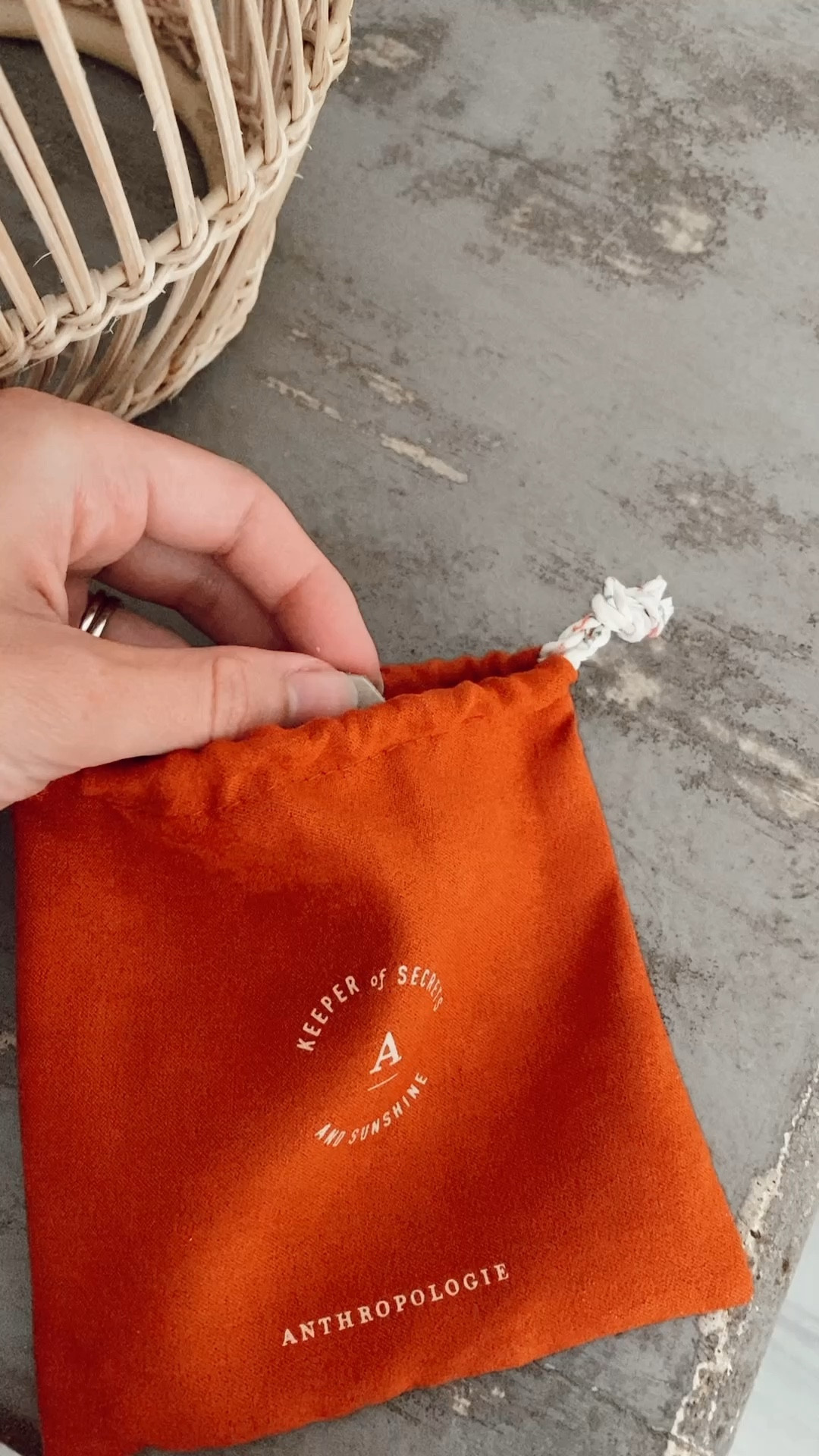 Found the perfect summer earrings 🤩🐚 summer jewelry, summer accessories, she’ll jewelry, seashell jewelry, Anthropologie, anthro finds

#LTKVideo #LTKSeasonal #LTKFindsUnder50