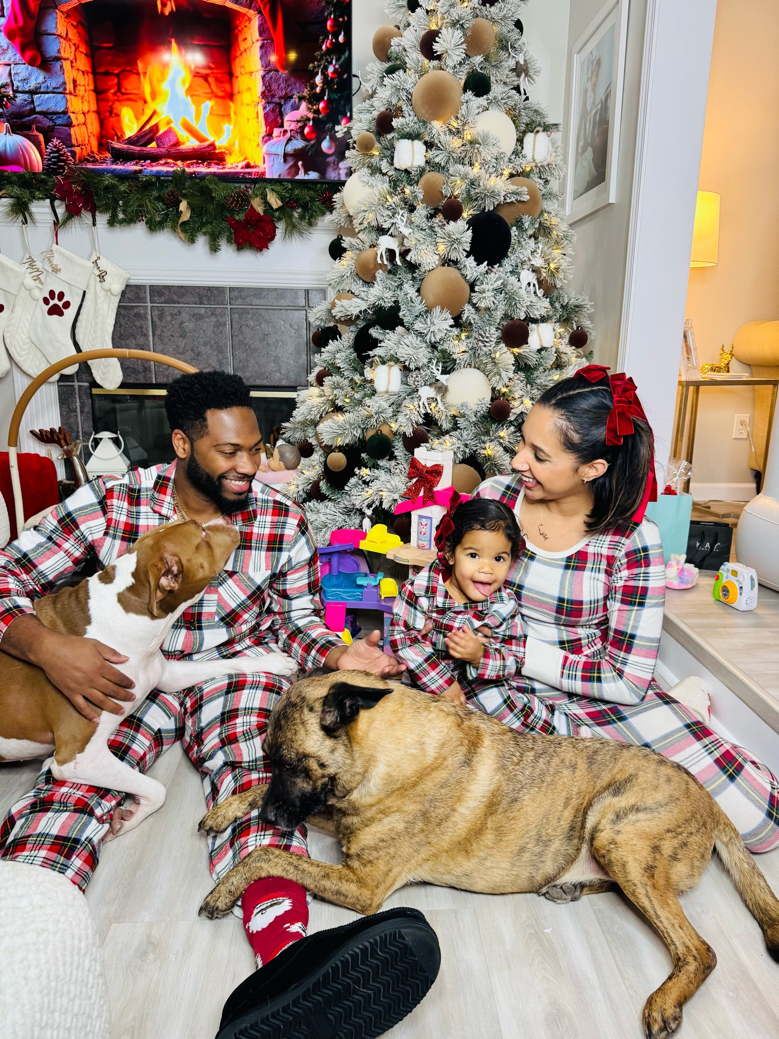 Holiday Pjs for the whole fam 50% off 

#LTKSaleAlert #LTKFindsUnder50