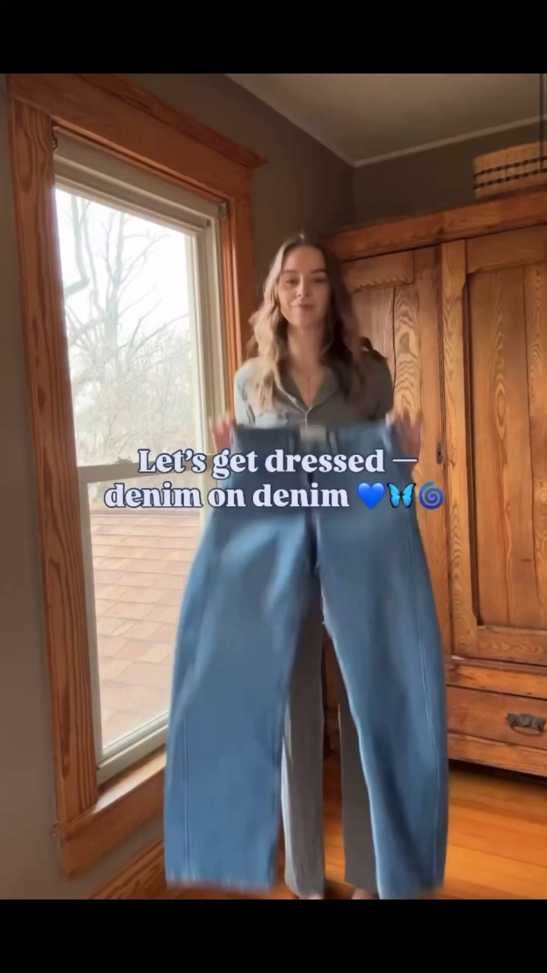 Denim on denim mom outfit of the day / get dressed with me / Abercrombie denim / barrel jeans / aritizia denim top look a like 

#LTKgrwm #LTKootd #LTKmomlife