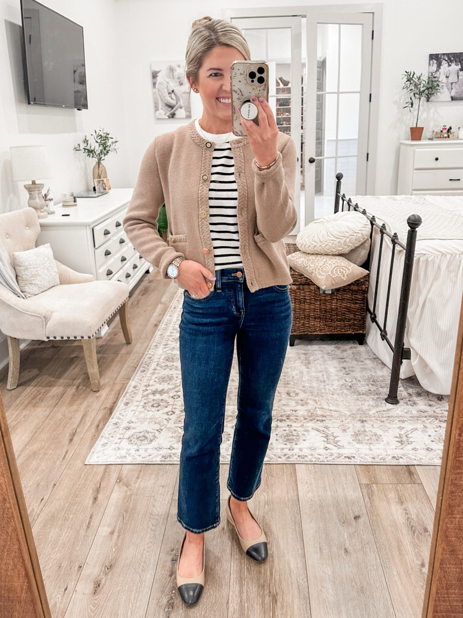 Wednesday work outfit✨ 

Madewell Jeans 30% off- 23P (go down one size)
Cardigan sweater- xs tts 50% off 
Striped tank- xs tts only $28
Flats- size 5.5 tts

Work outfit, jeans work outfit, casual work outfit, workwear with jeans, neutrals, lady jacket

#LTKfindsunder100 #LTKsalealert #LTKworkwear