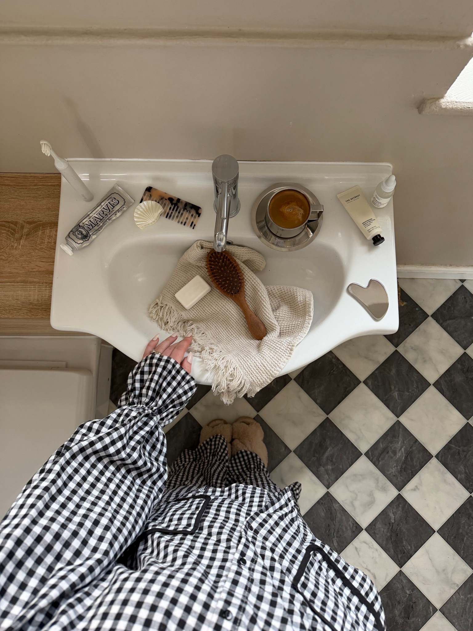 this & no agenda, the perfect weekend plans 

#LTKuk #LTKgiftguide #LTKstyletip