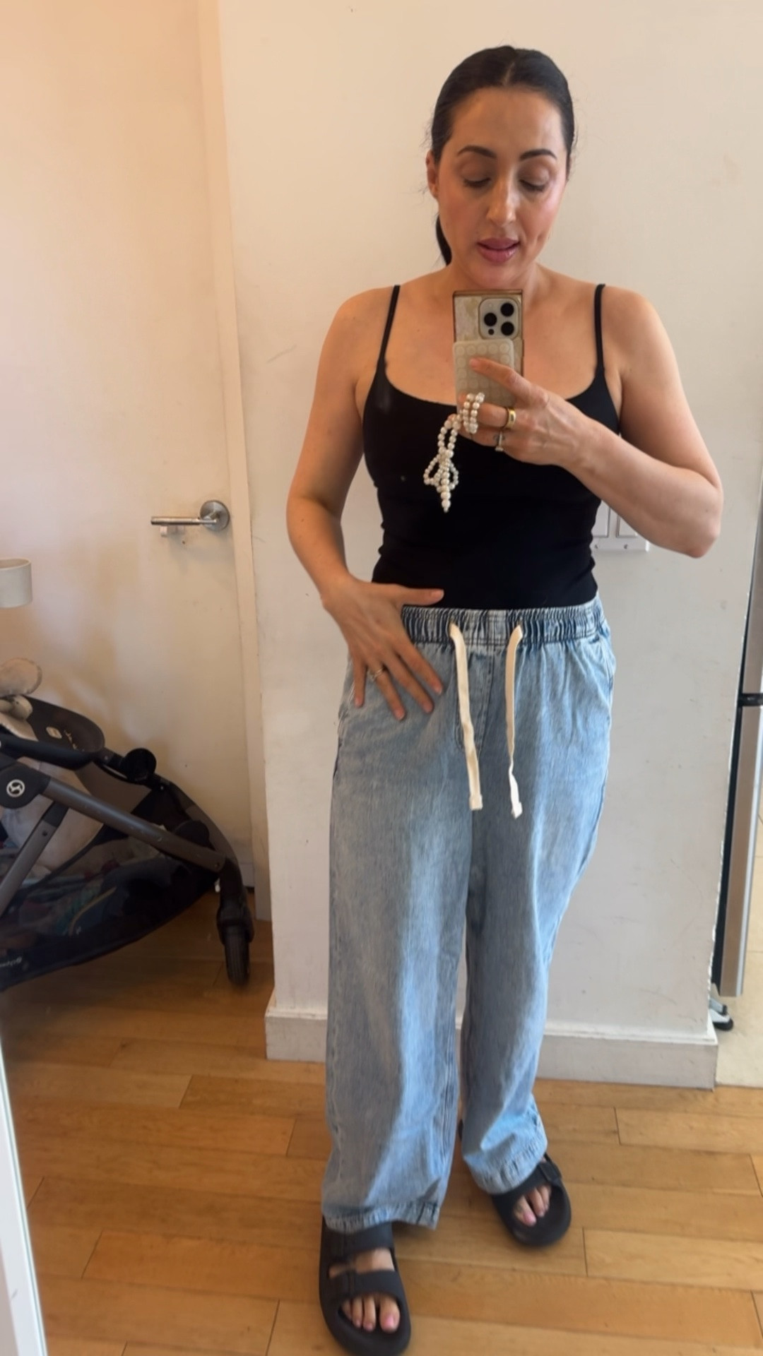 The cutest jeans that are on sale for today only! Under $25!

#LTKSaleAlert #LTKmomlife #LTKOver40