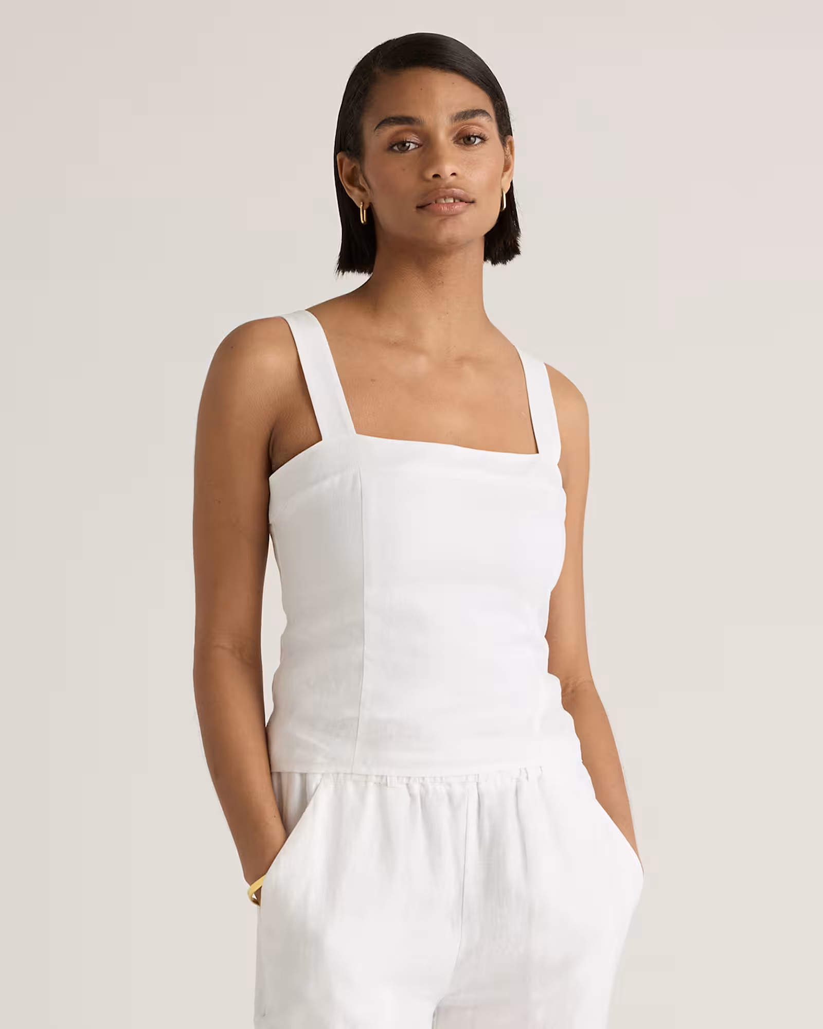 100% European Linen Fitted Tank in White | Quince