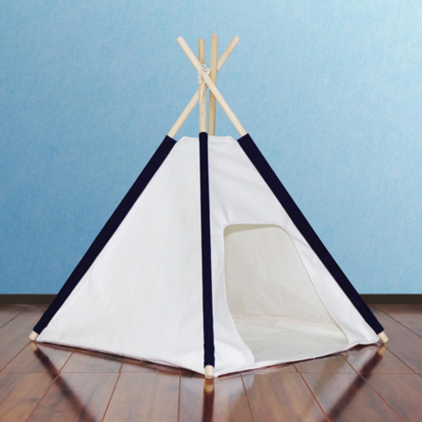 Dexton Dog Teepee with Floor Cover White and Navy | Hayneedle