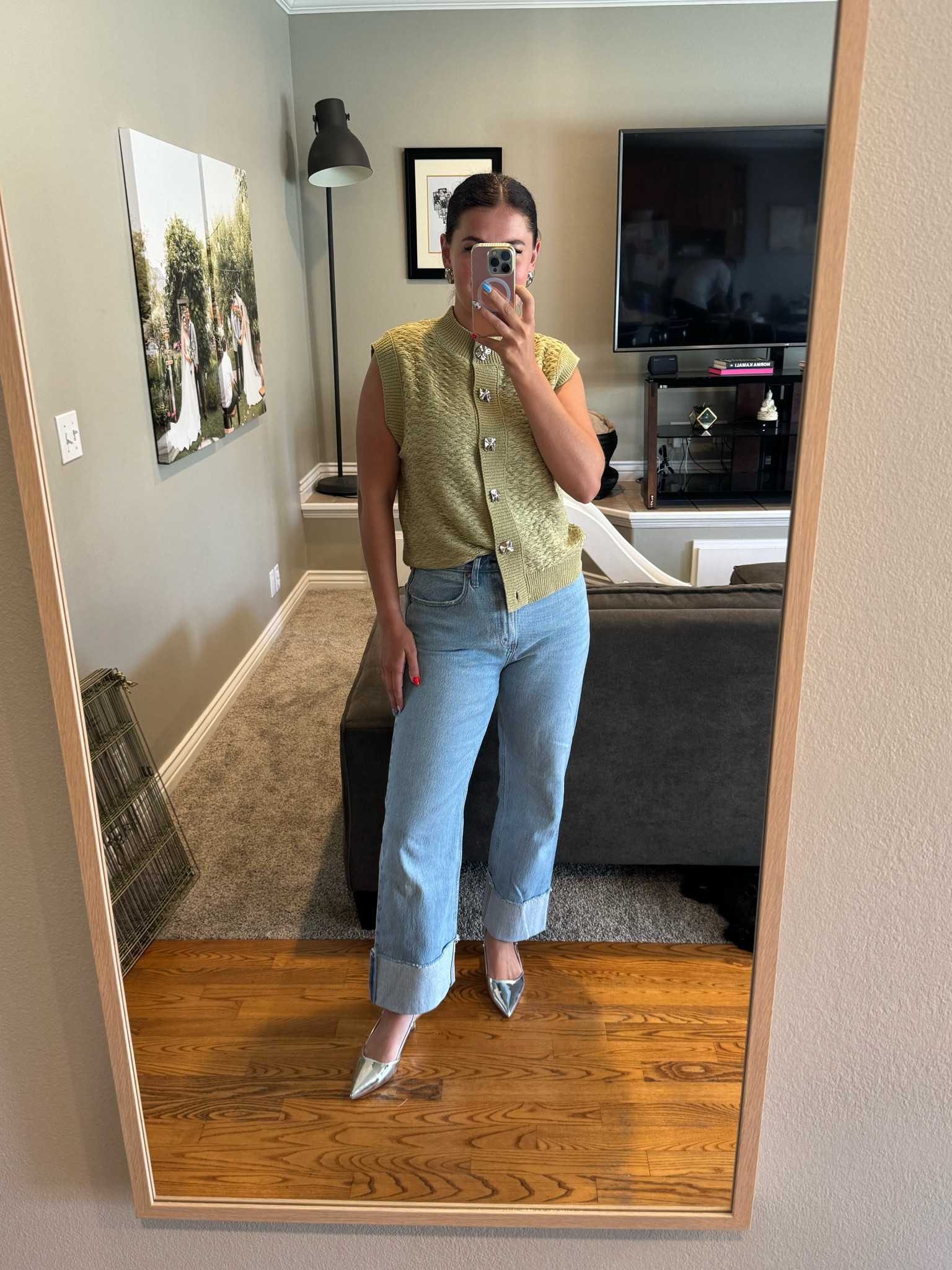 Date night 🤍 top is sold out Zara

#LTKBeauty #LTKSummerSales #LTKFindsUnder100