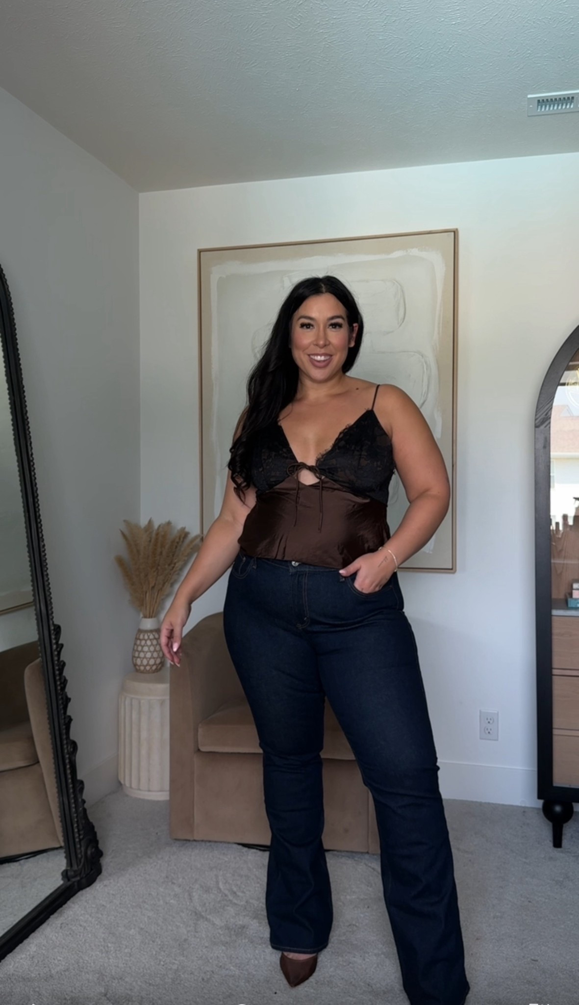 Use code AFBONNIE for a stackable discount! Wearing a size 33 L - Curve Love Mid Rise Boot Cut Jean (color: dark rinse)