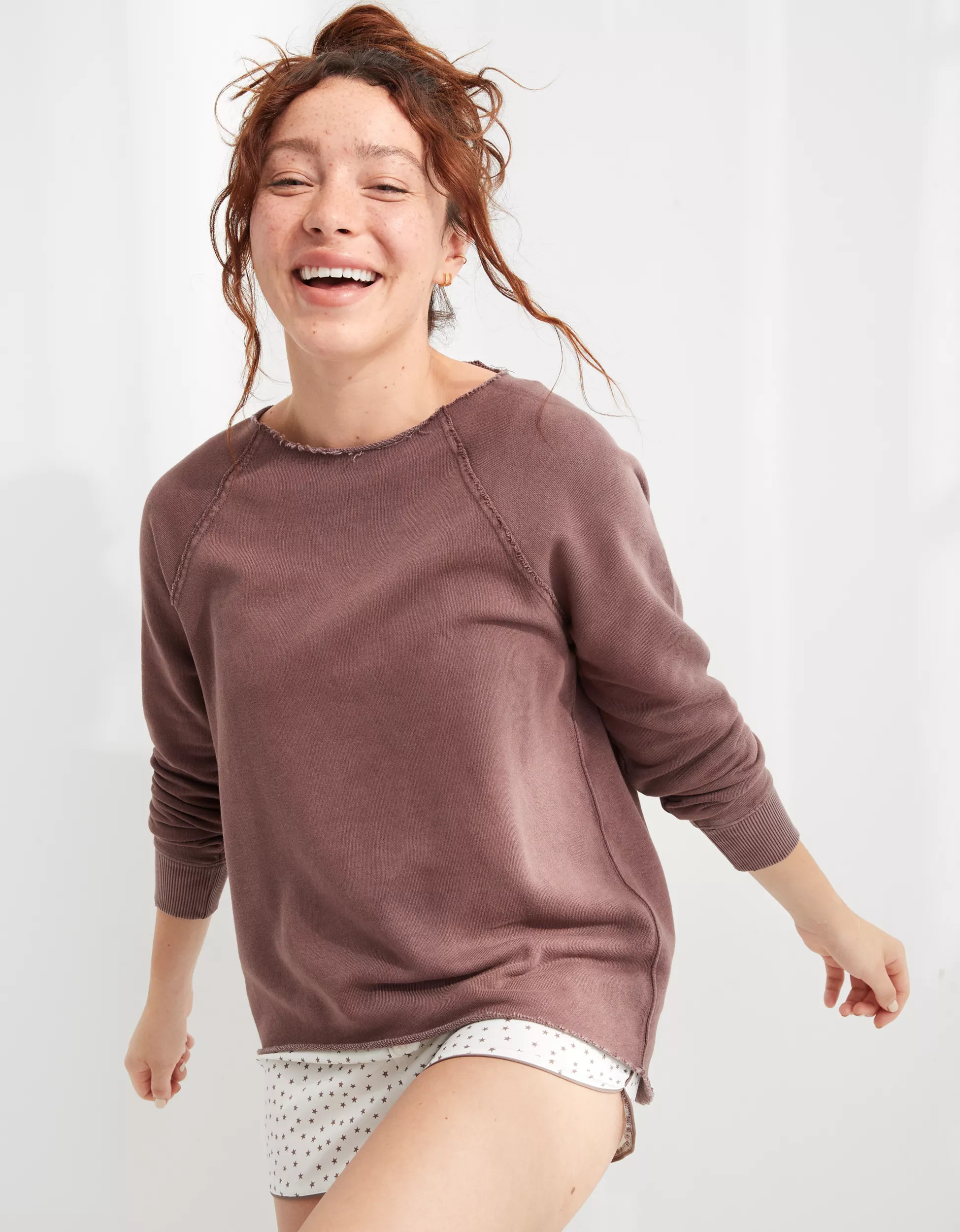 Aerie Everyday Kickback Crew Neck Sweatshirt | American Eagle Outfitters (US & CA)