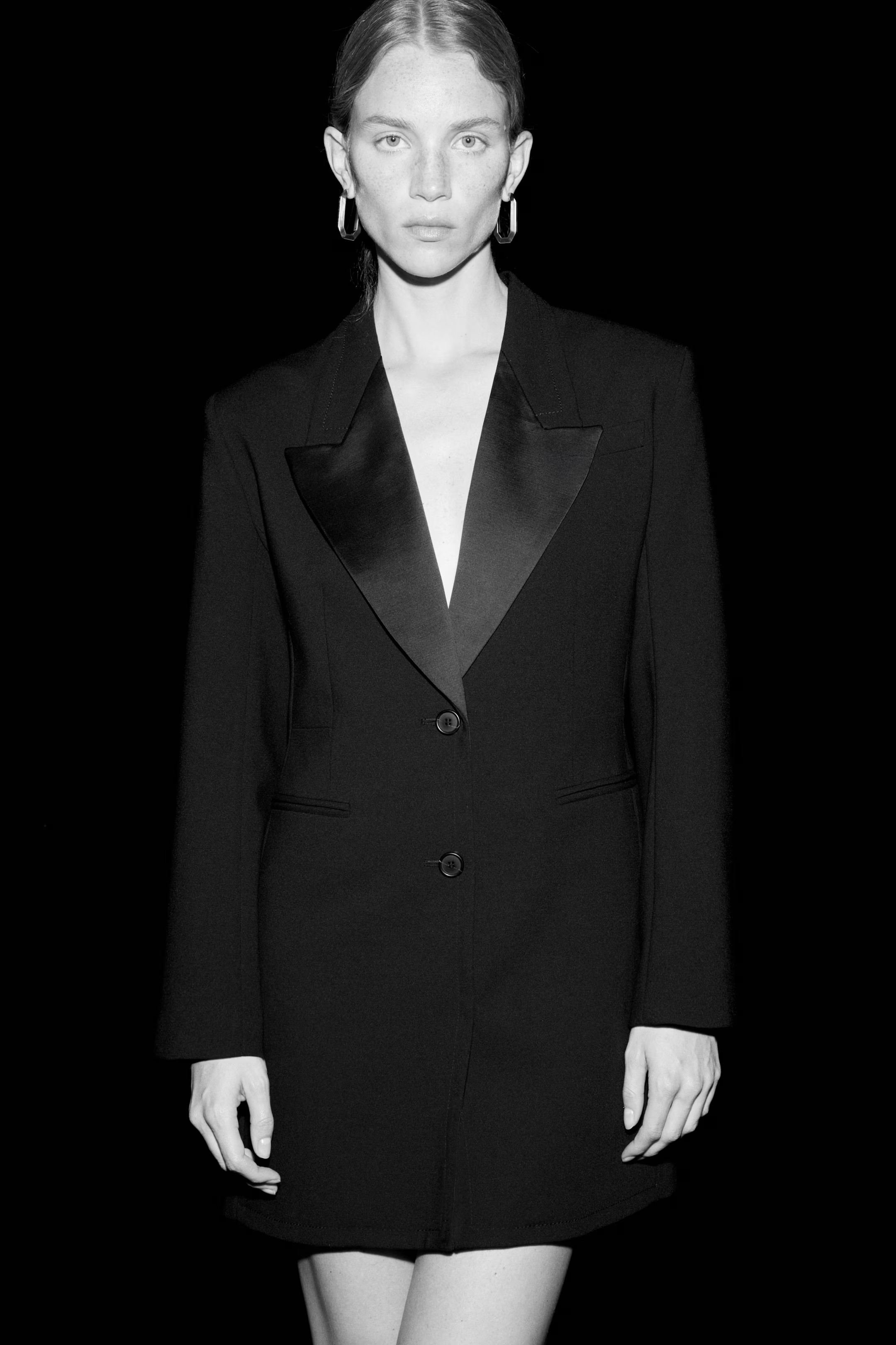 Mini blazer dress | H&M (UK, MY, IN, SG, PH, TW, HK)