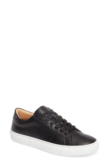 Women's Greats Royale Low Top Sneaker, Size 6 M - Black | Nordstrom