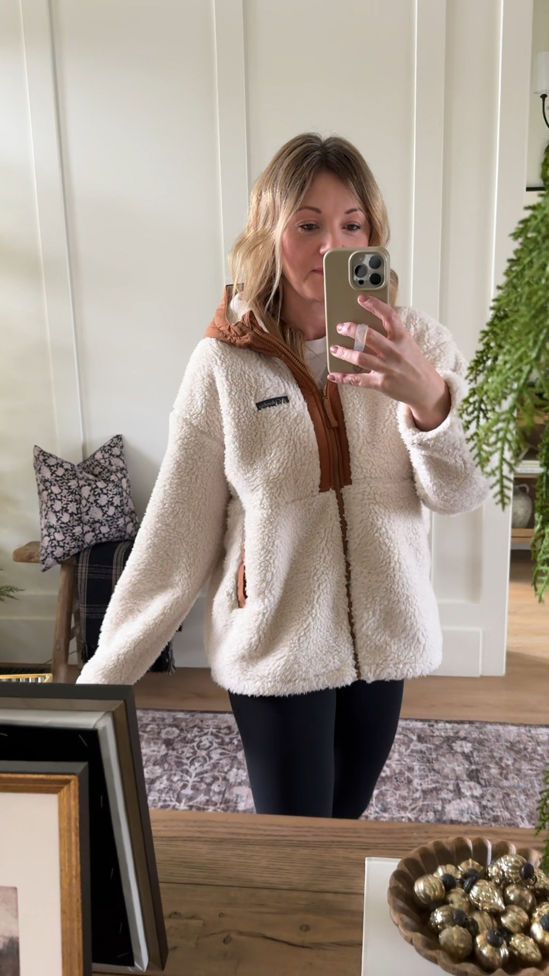 This hooded sherpa fleece is so warm and cozy! I’m wearing it on repeat this winter! It would make such a great gift, or snag it for yourself! 

#LTKSeasonal #LTKFindsUnder100 #LTKGiftGuide