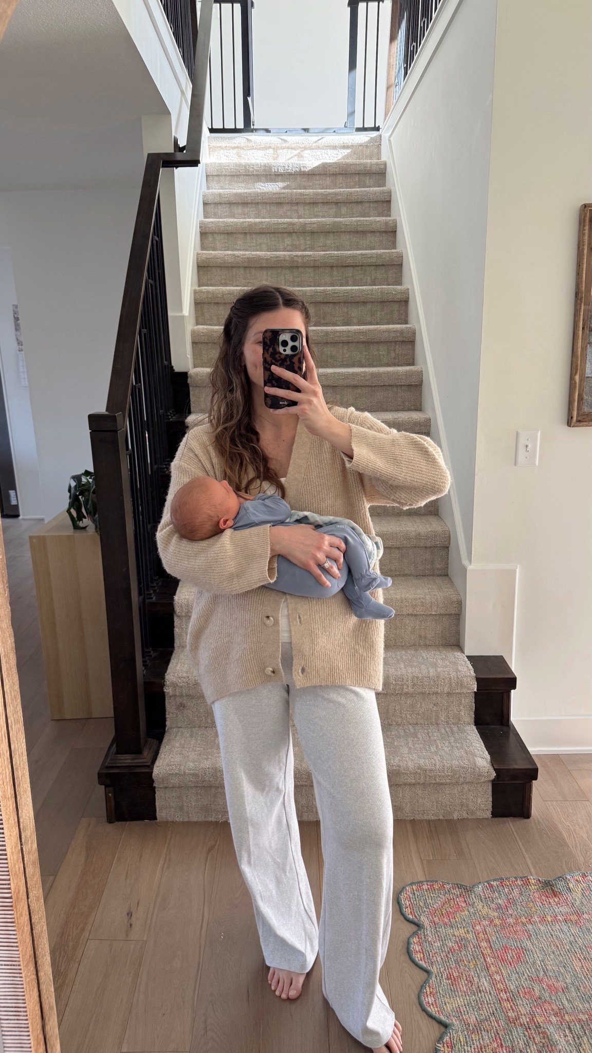 wearing a small in nursing tank and sized up to a medium in pants, so comfy and soft! cardigan is old, linked similar! 

Postpartum outfit, nursing friendly 

#LTKBaby #LTKmomlife #LTKootd