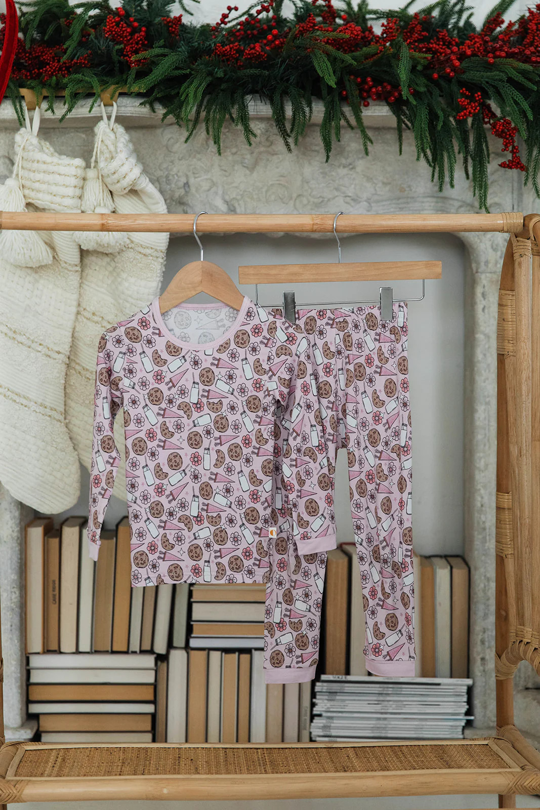 Two-Piece Kids Loungewear Set – Milk and Cookies Print Pajamas for the Holidays | Ollie's Day