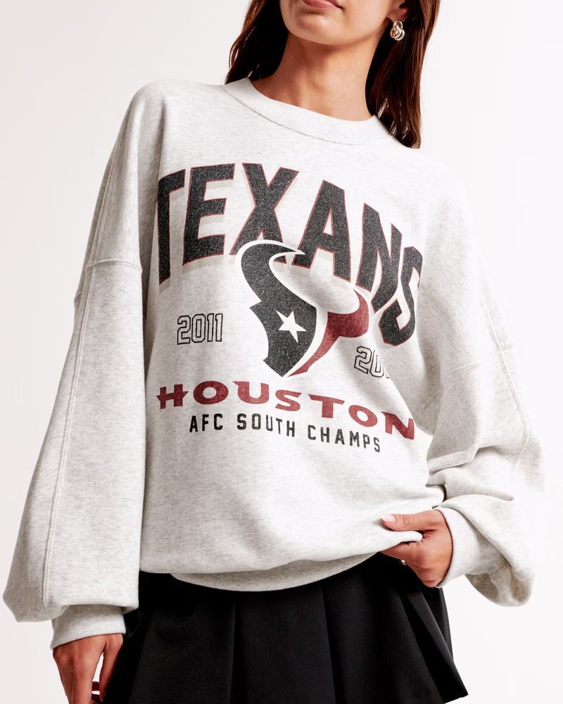 Women's Houston Texans Graphic Oversized Sunday Crew | Women's Tops | Abercrombie.com | Abercrombie & Fitch (US)