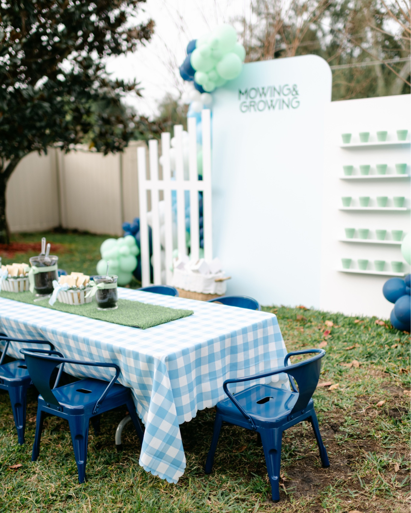 Jack’s 2nd birthday party! Mowing and growing planting station for the perfect lawn mower party activity 



Boy birthday party 
Toddler birthday party 
Lawn mower birthday party 
Planting station 

#LTKkids #LTKSeasonal #LTKparties