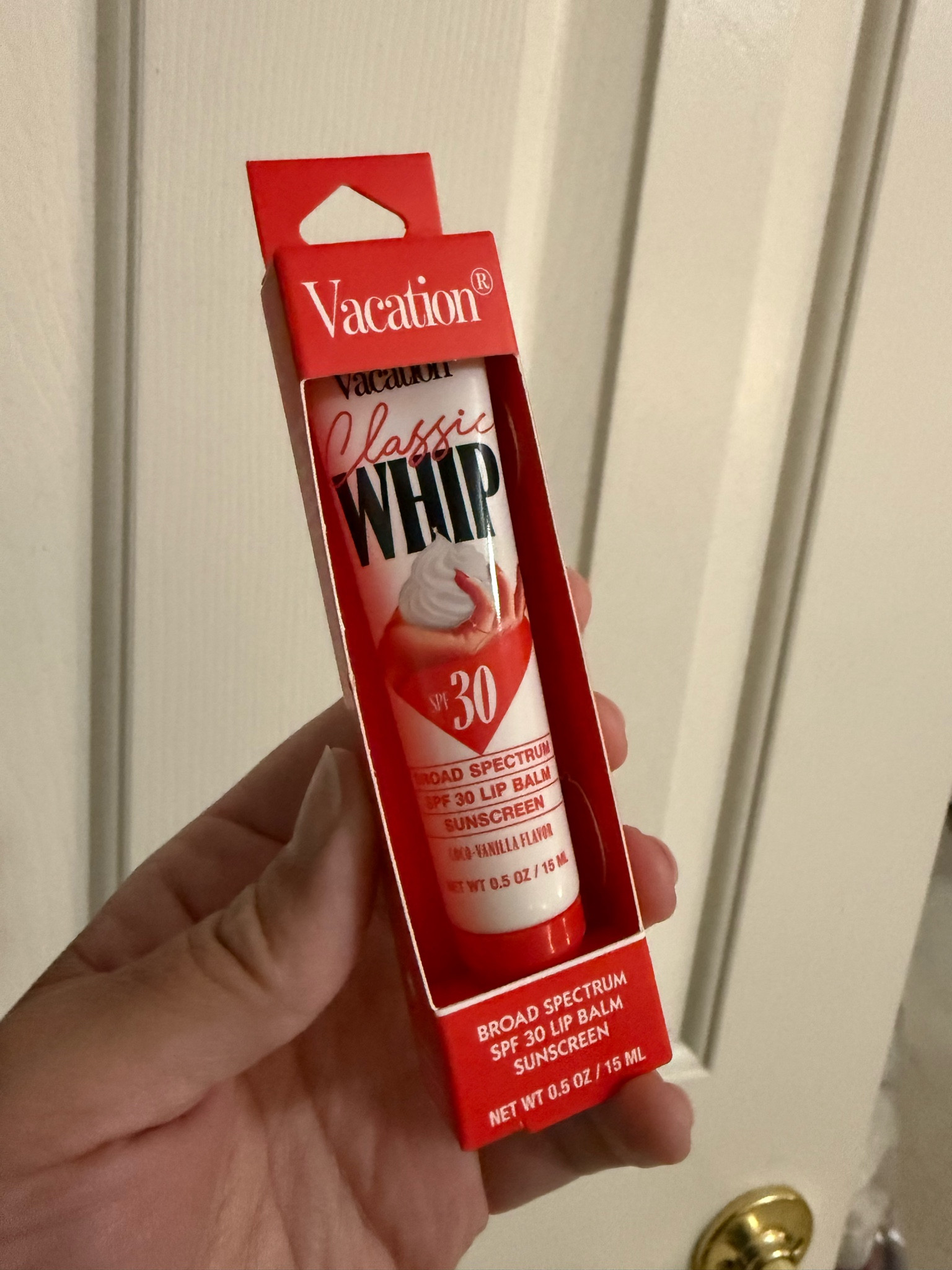 New Vacation vanilla whipped scented SPF lip balm ✨

Smells good and keeps your lips safe all summer! 



#LTKSwim #LTKTravel #LTKselfcare