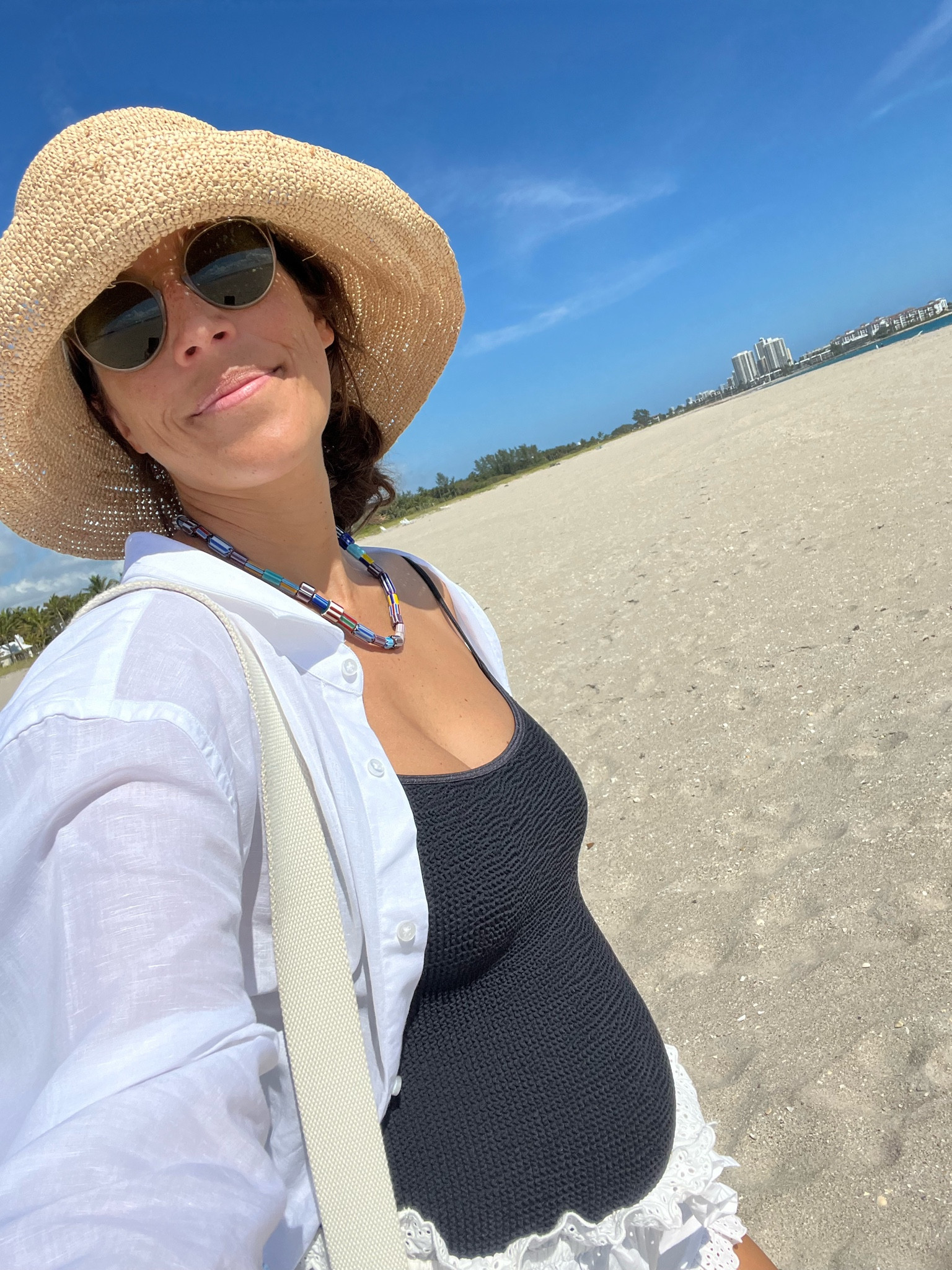 Sunday beach day 

#LTKswim #LTKbump