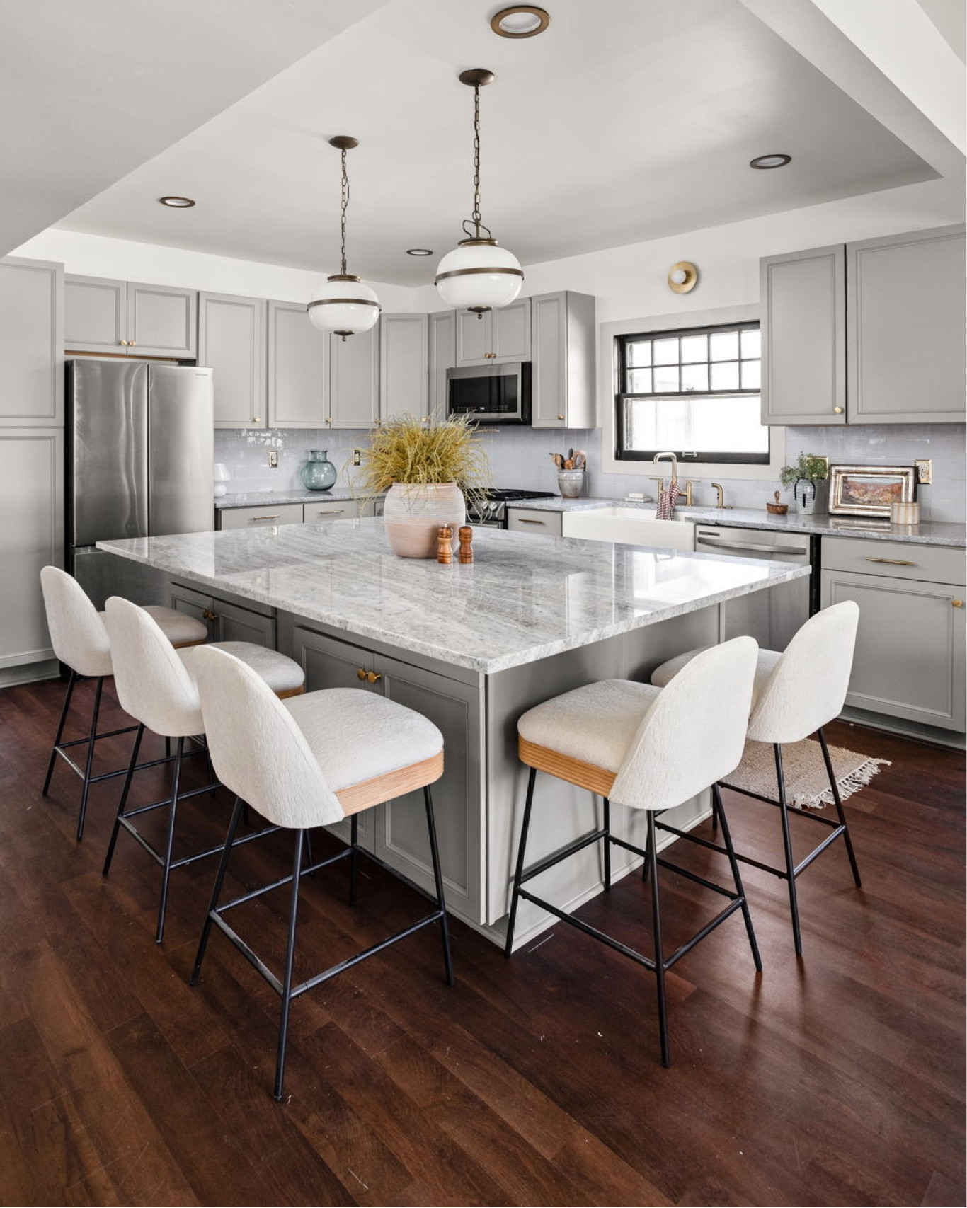 The perfect kitchen for entertaining !

#LTKhome