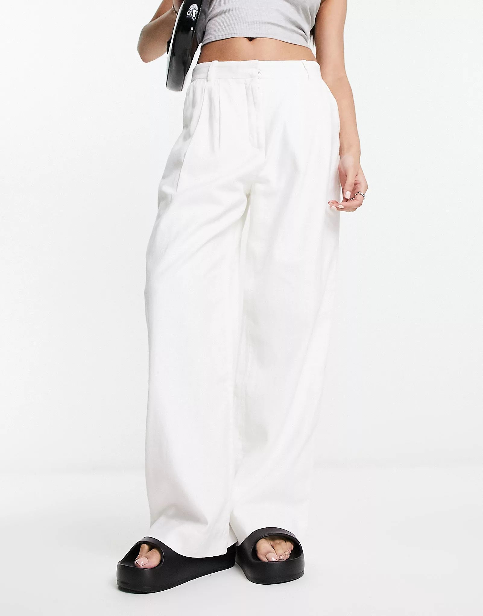 Abercrombie & Fitch linen tailored trousers in white | ASOS (Global)