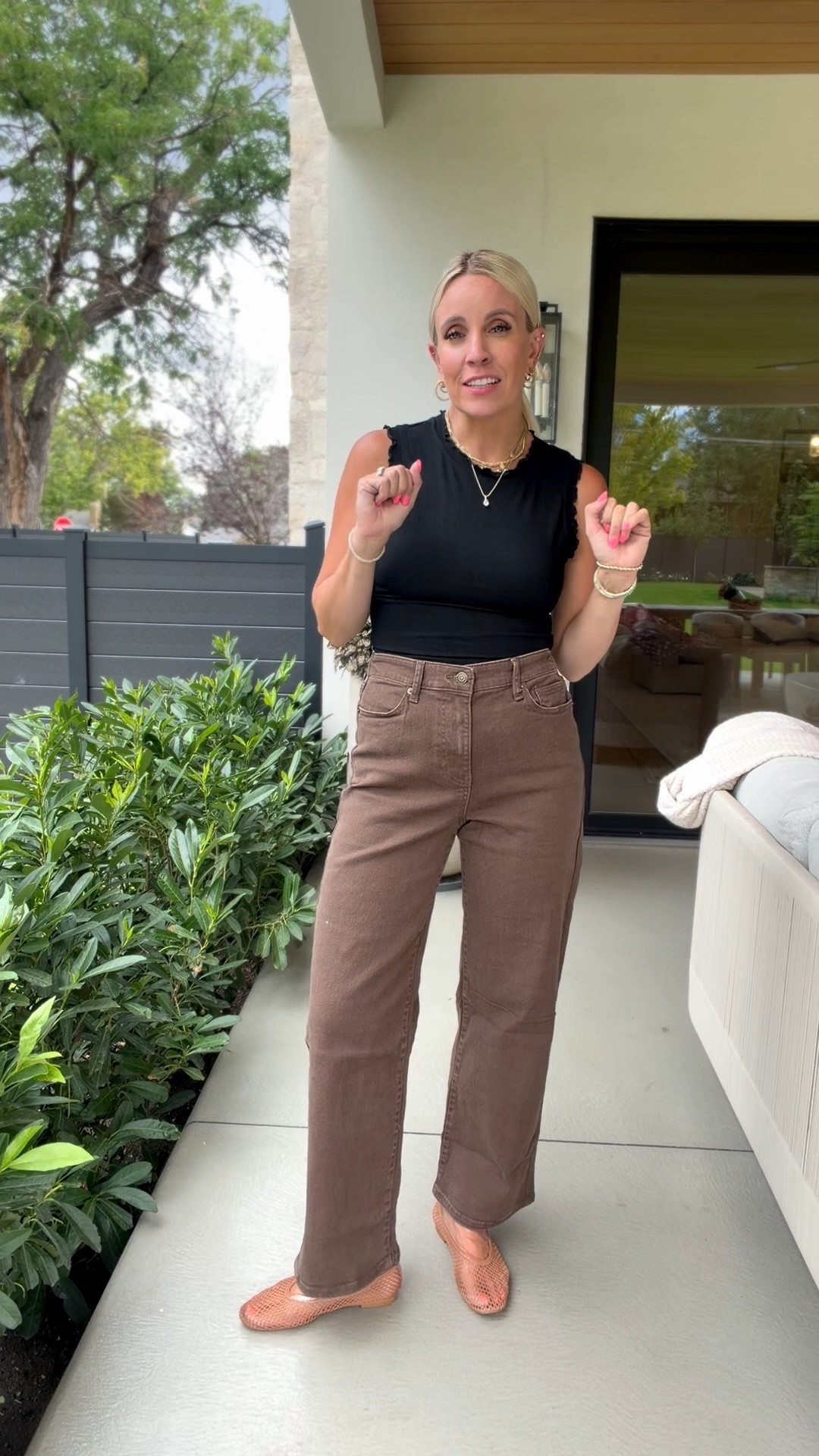 These jeans are unbelievable!

#LTKootd #LTKgrwm #LTKmomlife