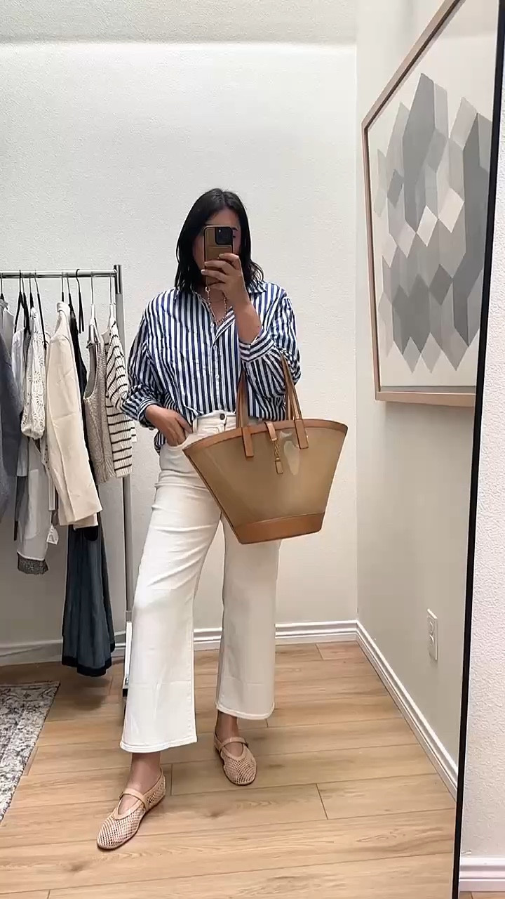 I’ve partnered with Vivrelle this month to try out their luxury bag service! I got to borrow this bag for the month with their monthly subscription. They had so many options that I couldn’t decide but I knew I wanted navy this month so this YSL gem was the one! It’s in incredible, like-new shape and the shipping was so fast. Best part is I can swap her in for a new one next month, no commitment needed 💙 or you can keep it as long as you’d like! You can try it now with my code! Use code KENDISKEEN to try it and get your first month FREE!! Use the links below + the code to try it! If you’ve ever wanted to try luxury, this is the best way to start. It’s luxury on your terms. #ad @Vivrelle 