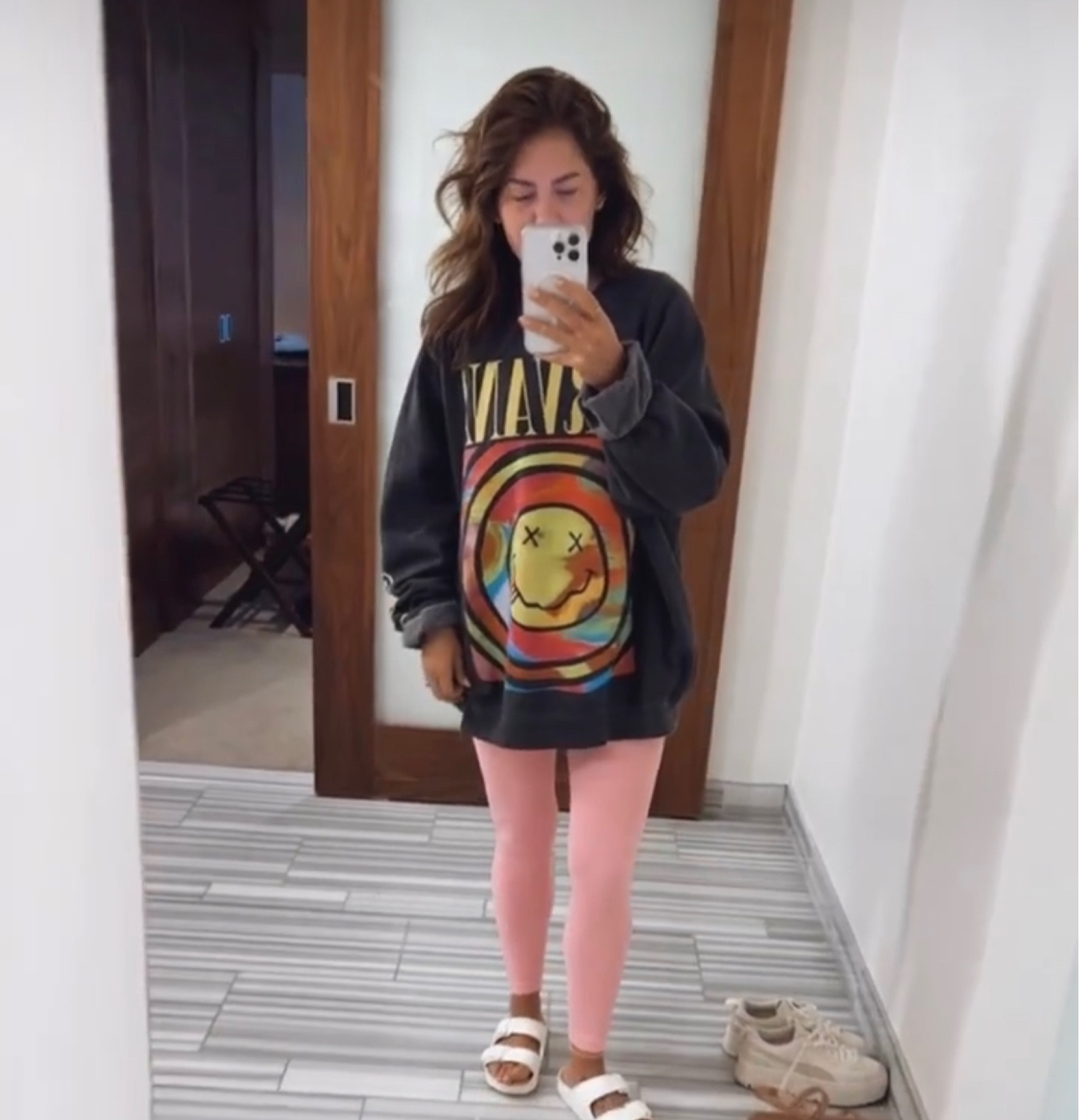 More love for the Nirvana sweatshirt!! I can’t take it off 😍

#LTKFind #LTKtravel