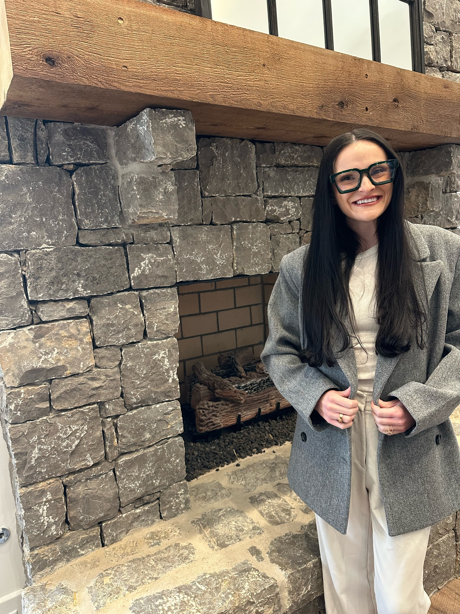 Faux frames I 🫶🏼

#LTKFindsUnder50 #LTKMostLoved #LTKStyleTip