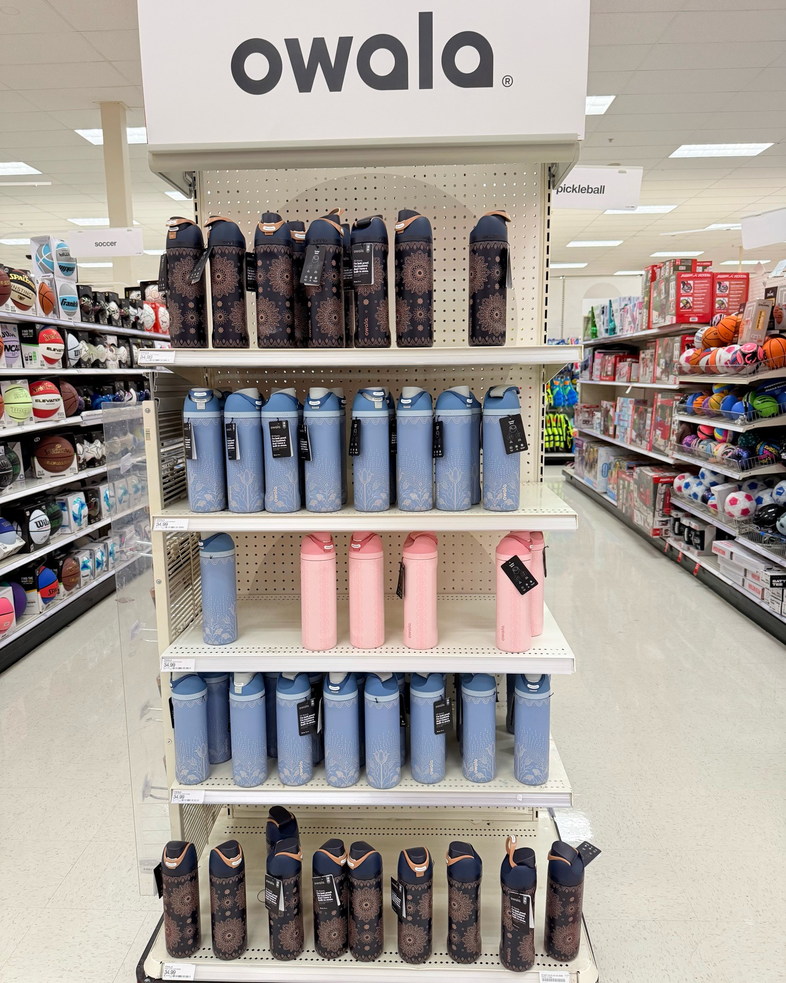 Pretty designs on these new Owala tumblers for summer!!😍 

@Target 




Traveling, camping, hiking, vacation, running errands, working out, walks, running, yoga, Pilates, gym bag, kids games, outdoor activities, summer camp, beach days, pool days, trips, gift ideas

#LTKTravel #LTKActive #LTKKids