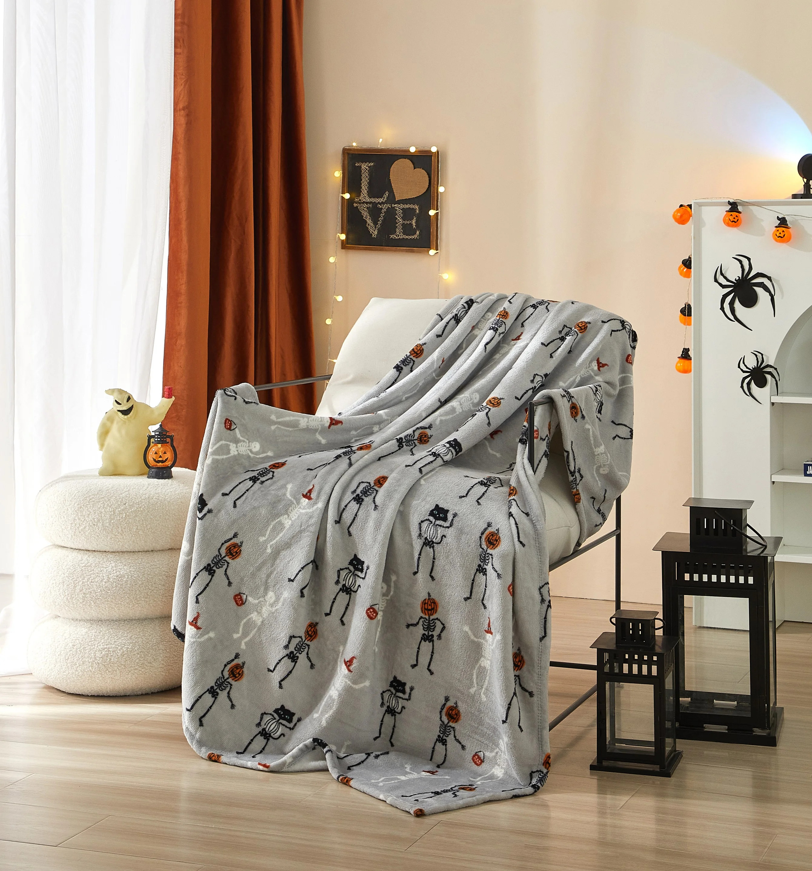 Ways to Celebrate Plush Skeletons Throw Blanket 50" x 60" , All Ages - Walmart.com | Walmart (US)