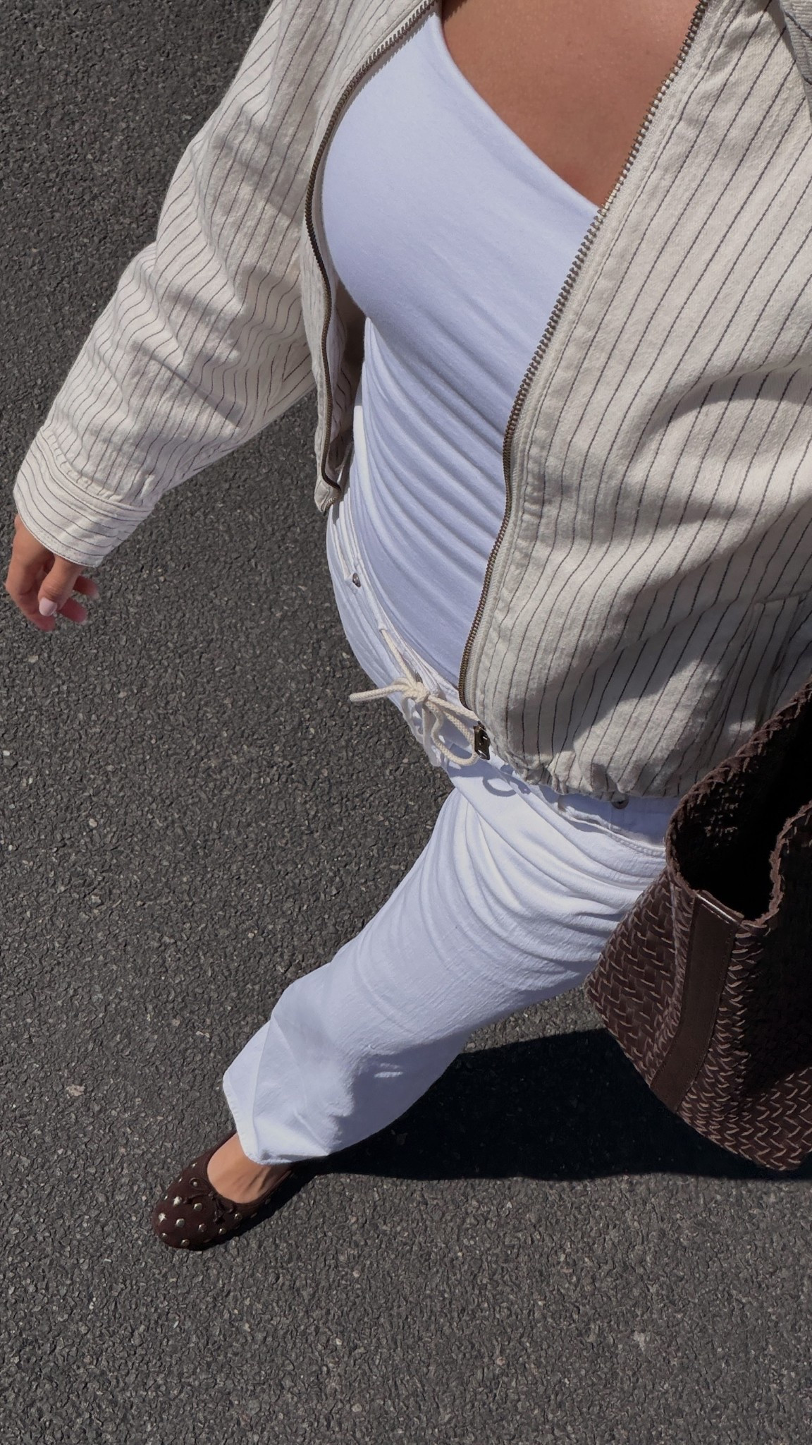 Spring lunch outfit 🌱 Extra 20% OFF orders of $125+ with code AF20! wearing a S tank, S jacket, and 27 long jeans 

spring break outfit, casual outfit, white jeans, spring jacket, spring outfit, date night outfit

#LTKmomlife #LTKSeasonal #LTKSaleAlert