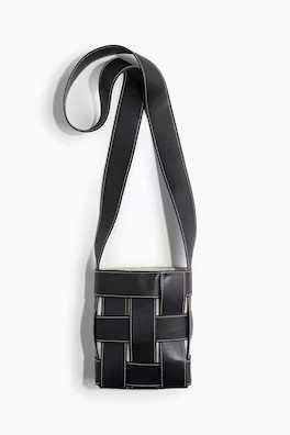 Crossbody bucket bag | H&M (UK, MY, IN, SG, PH, TW, HK)