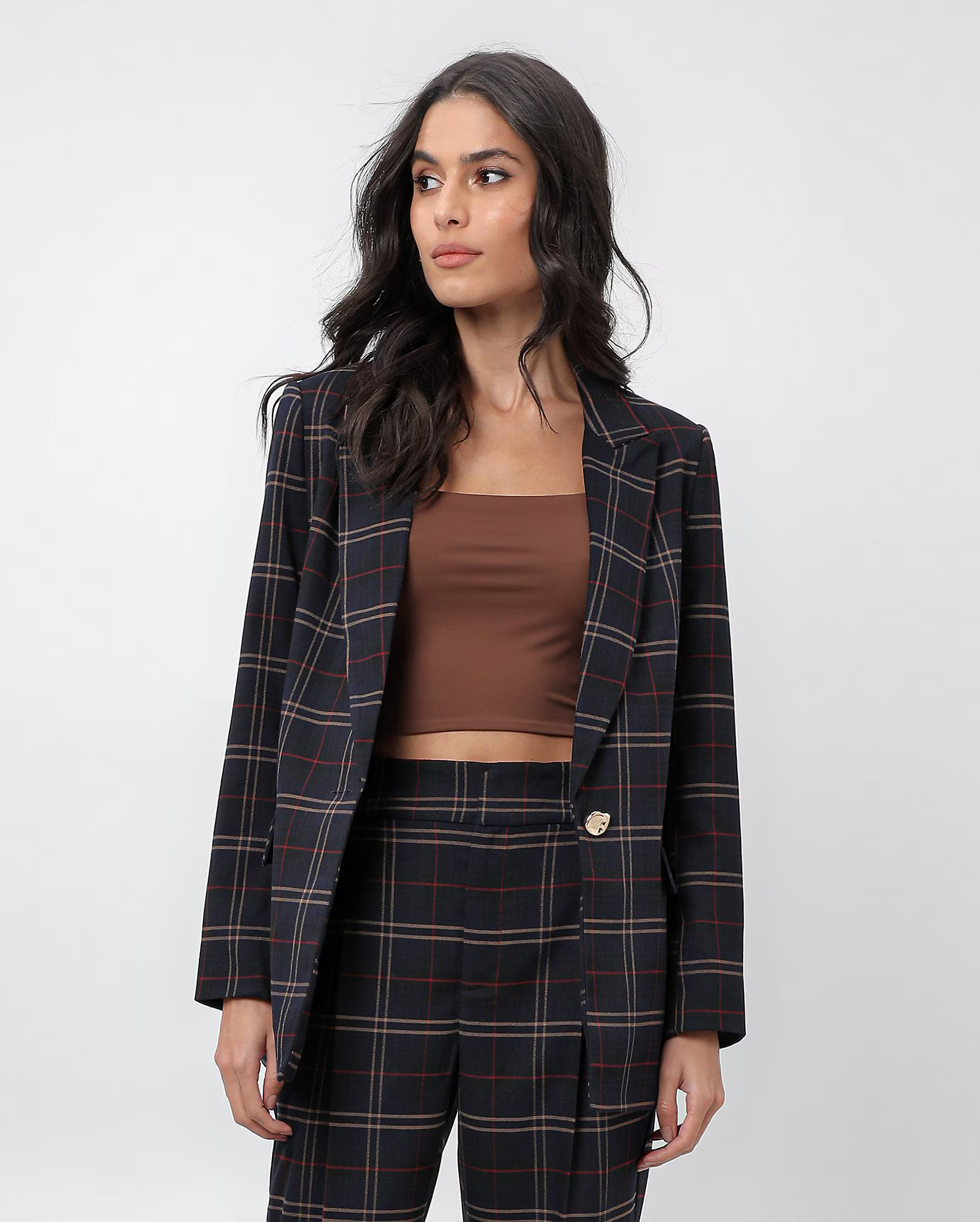 Blazer feminino reto com ombreiras xadrez azul | AK by Riachuelo | Riachuelo (BR)