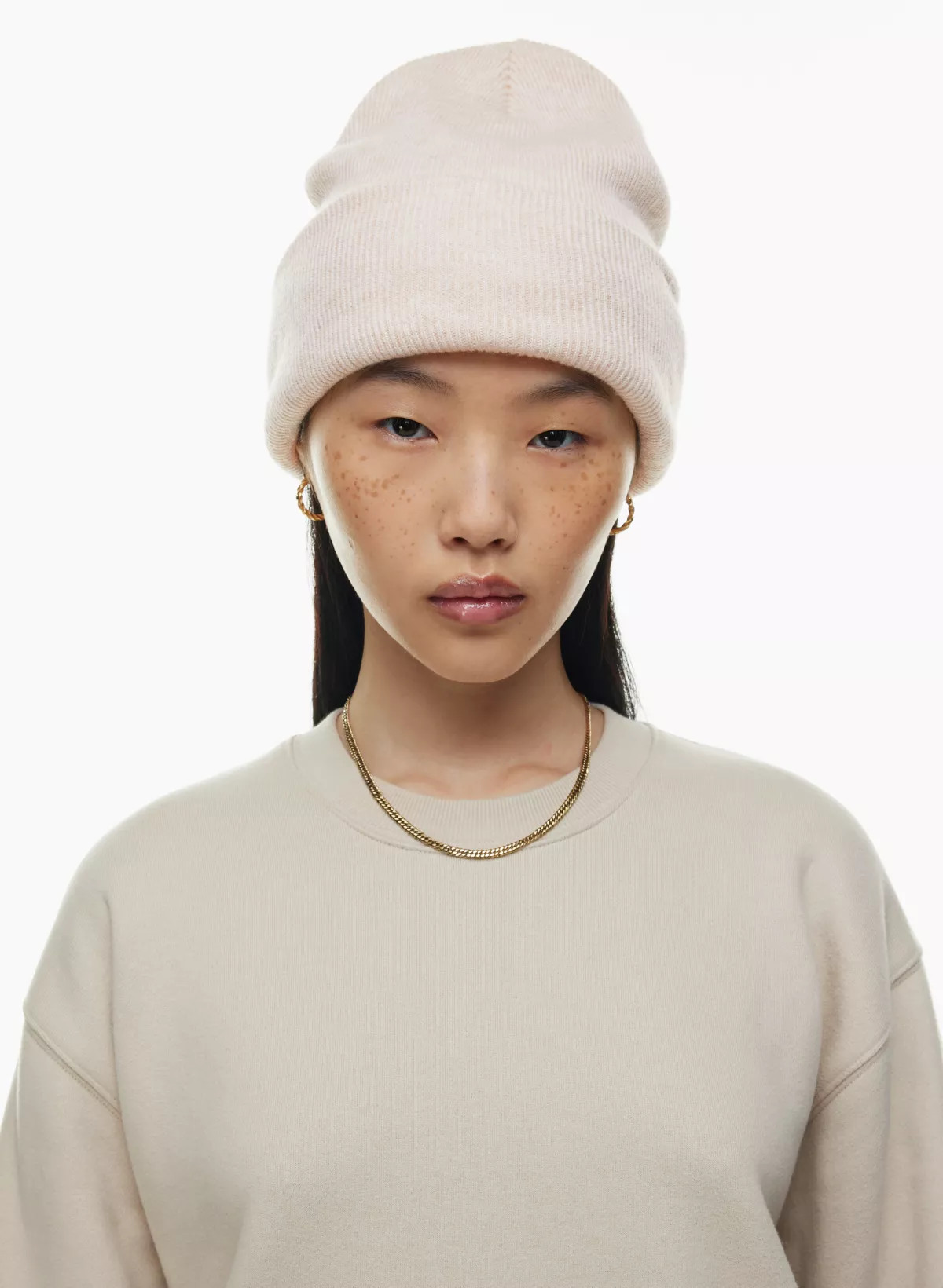 PEAK BEANIE | Aritzia