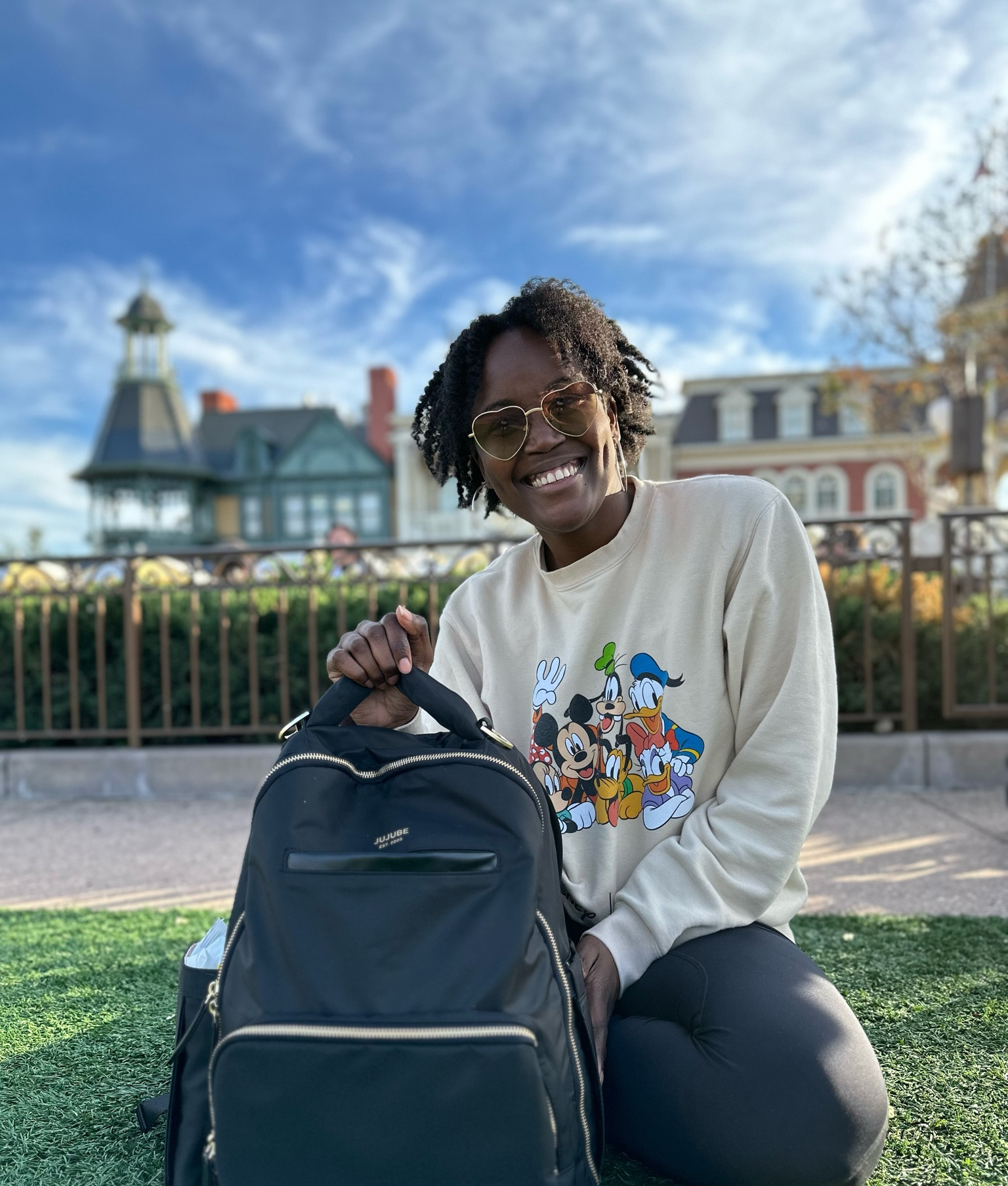 Comfy Disney Mom Outfit

Disney
Diaper bag 
Mom style 

#LTKsalealert #LTKstyletip