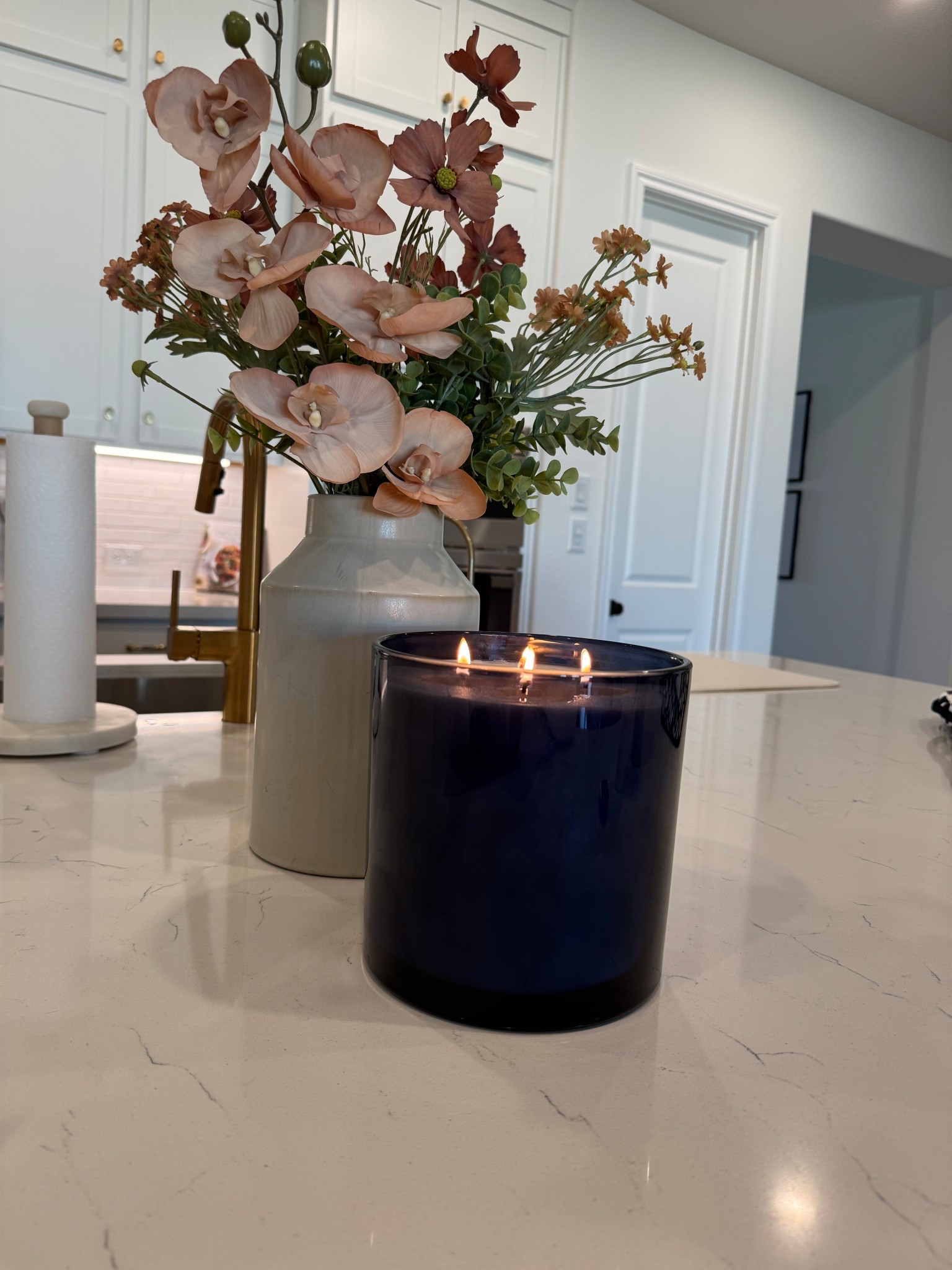 not the cleanesttttt candle but the smell, price and size is just too good to pass up!! 

#LTKHome #LTKFindsUnder50