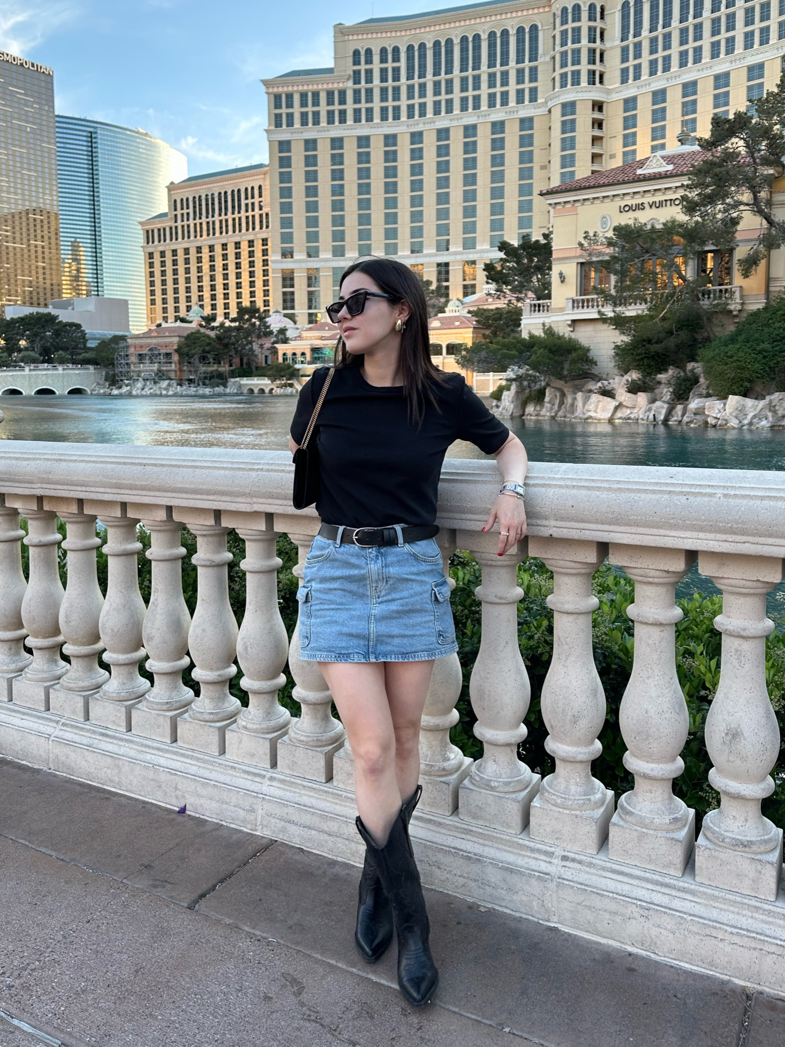 Las Vegas outfit inspo🤍✨💝

#LTKU #LTKSeasonal #LTKGiftGuide
