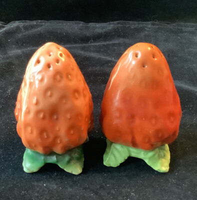 Antique Strawberry￼ Salt And Pepper Shakers Royal Bayreuth Pair  | eBay | eBay US