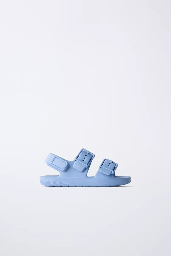 RUBBERIZED BUCKLED SANDALS | Zara US