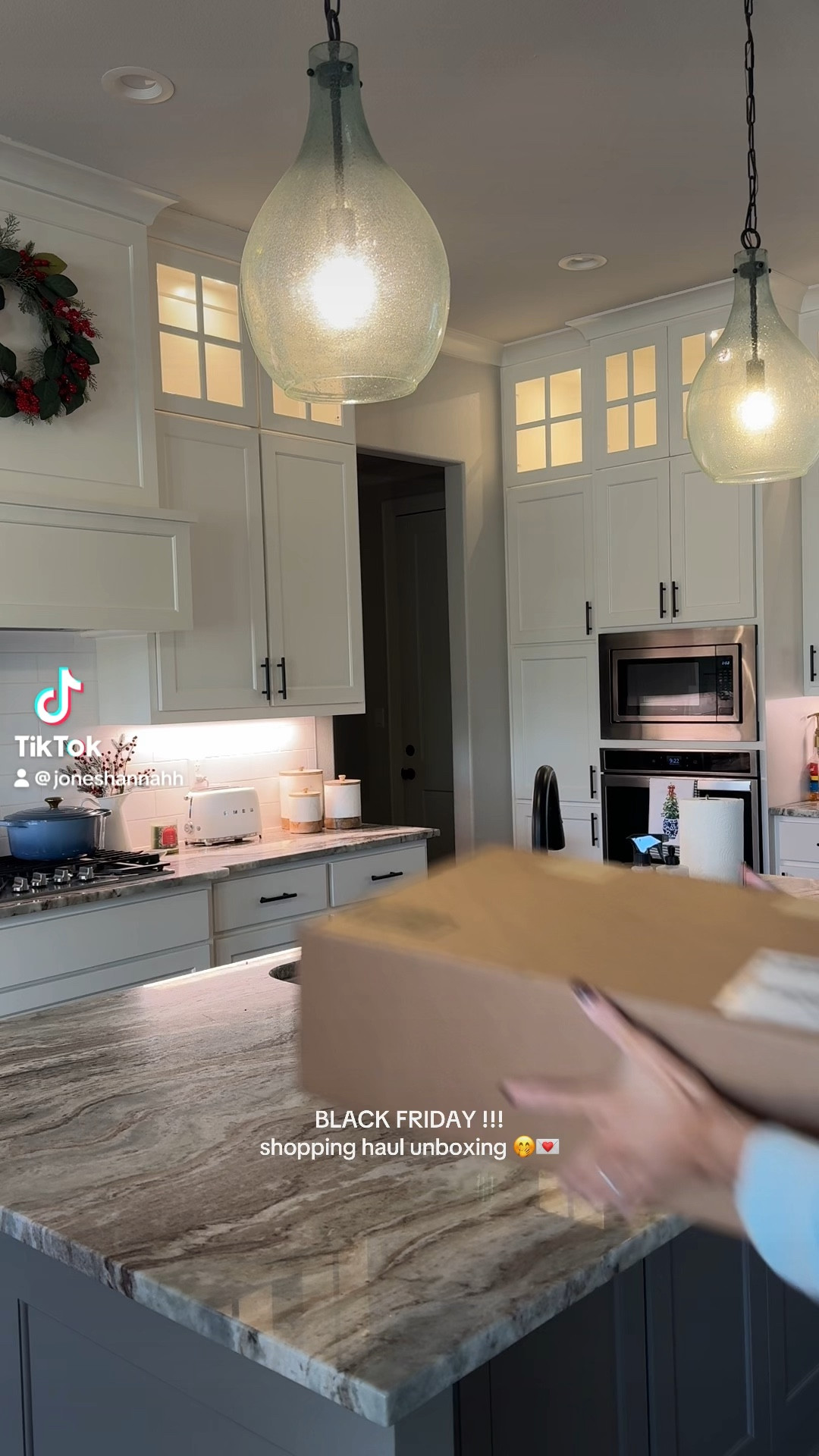 early Black Friday shopping !!! Got some great deals on ballet flats & clothes 🤎

#LTKCyberWeek #LTKHoliday #LTKGiftGuide