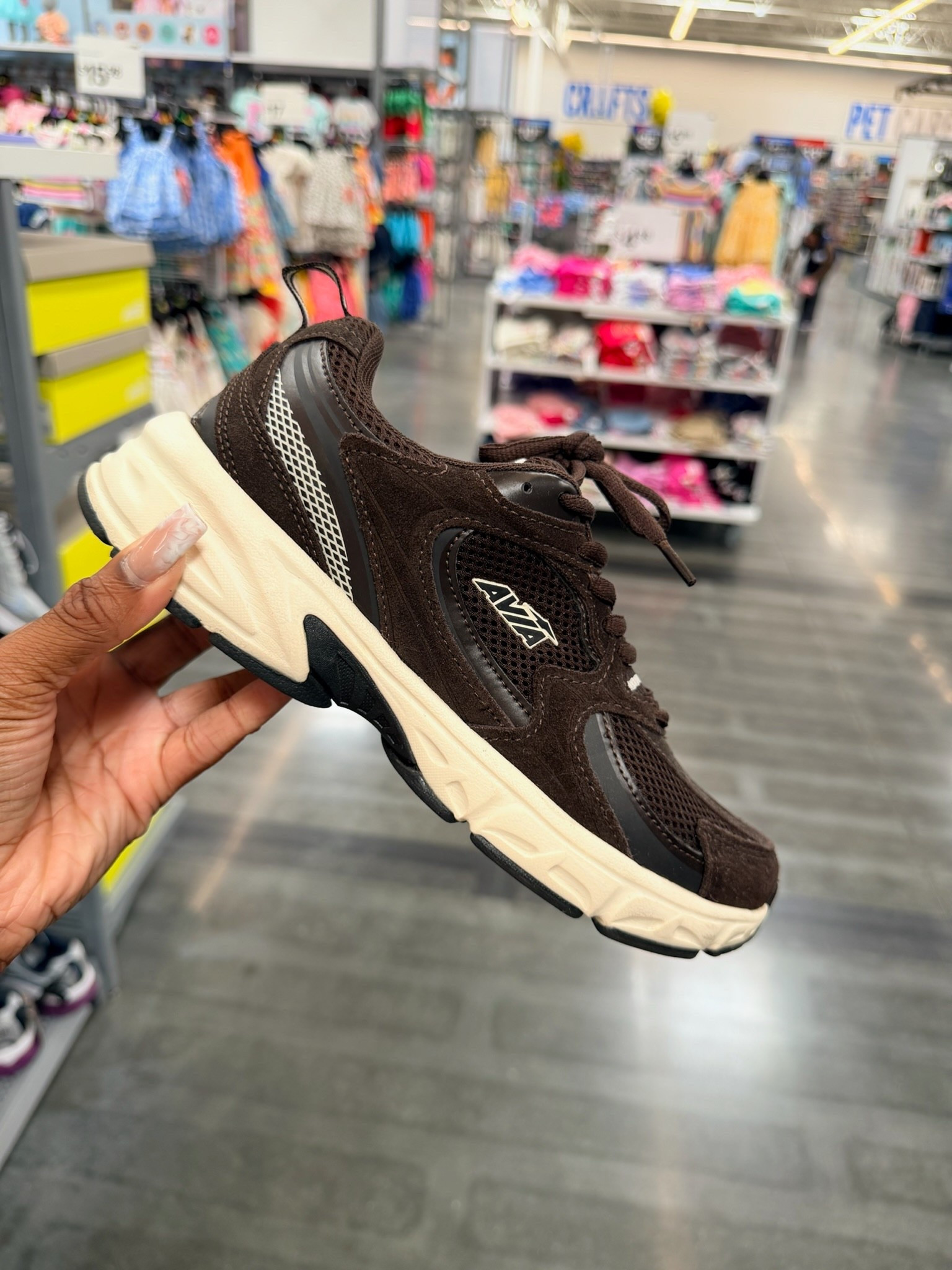 ✨ Walmart Avia Women’s 5000 Performance Sneakers under $25!

✨ Available in 15+ colors, so there’s a style for everyone.

Perfect gym sneakers, affordable Walmart shoes, a great Walmart find, plus-size friendly, and wide-width approved.


#LTKootd #LTKgrwm #LTKPlusSize