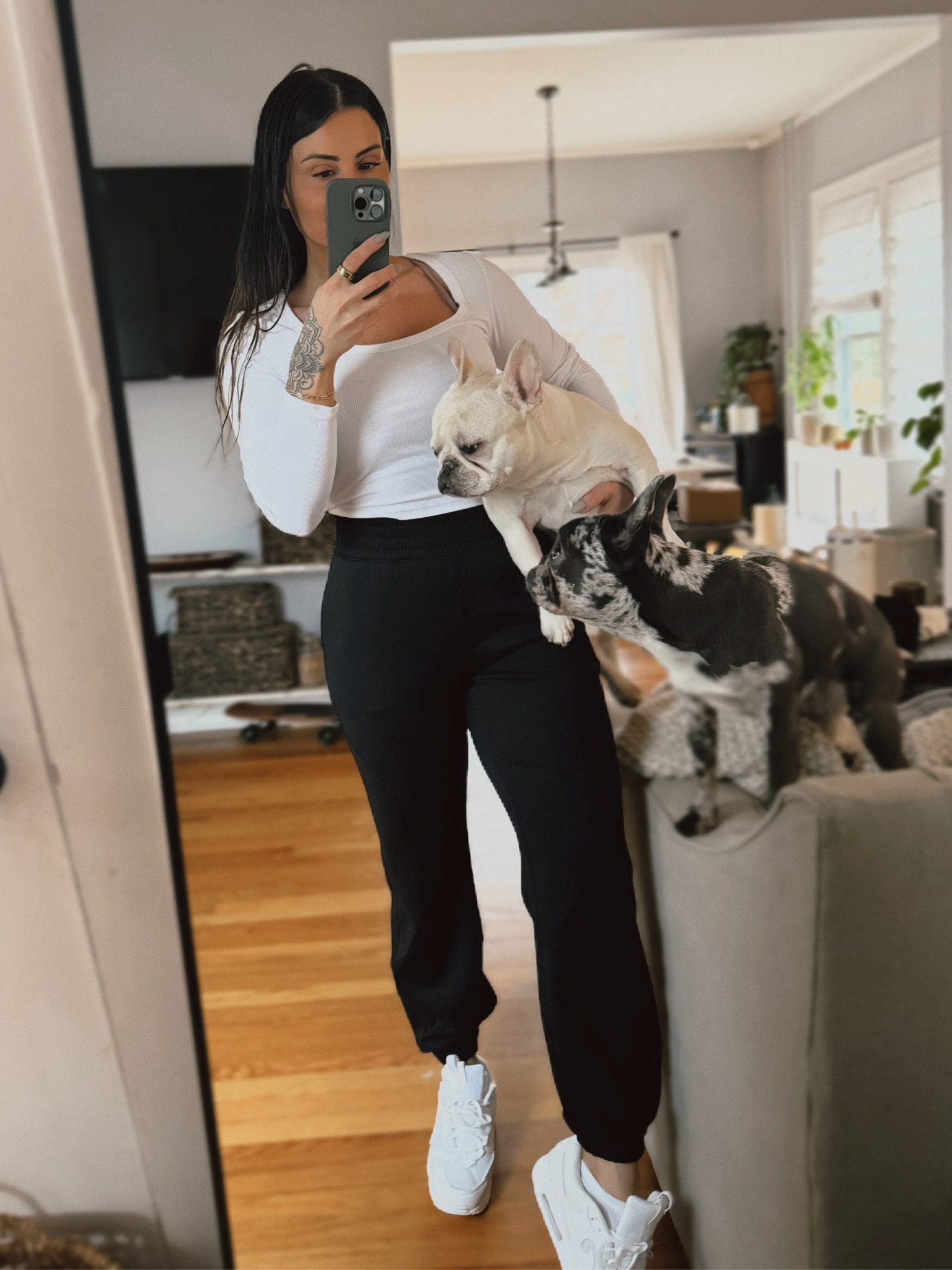 Causal Friday 🤍

#LTKworkwear #LTKshoecrush #LTKfitness