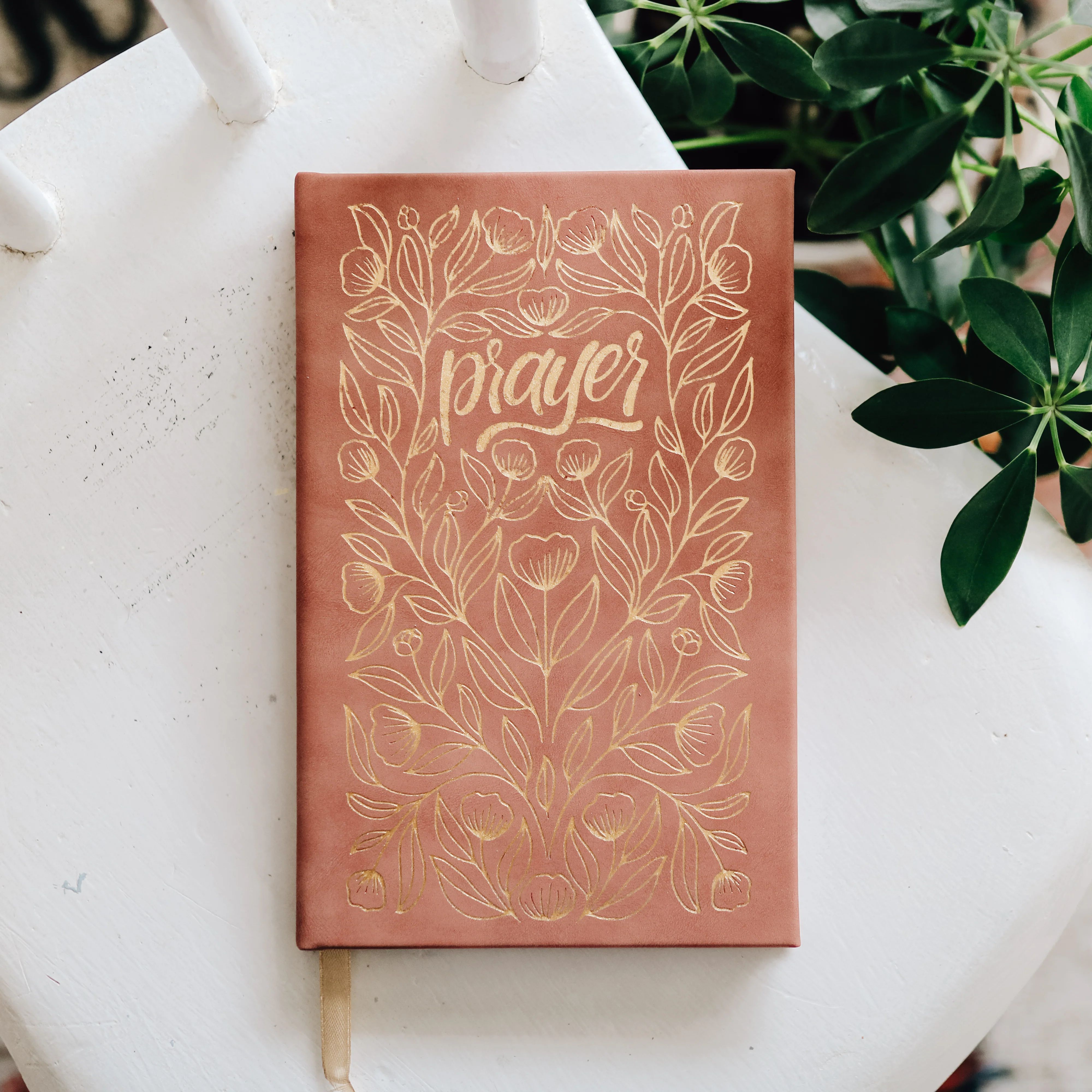 Prayer Journal - Gold Foil | The Daily Grace Co.