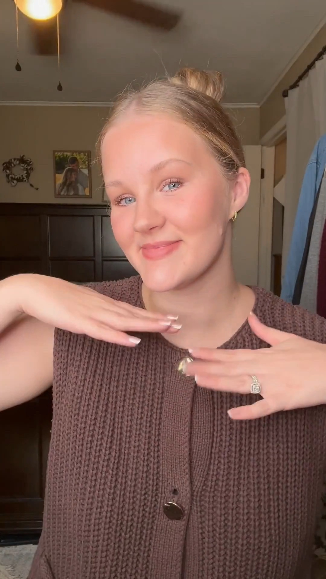 Toasty fall makeup products 🧸🍂☕️

I tried the toasty makeup look for fall and it’s incredible how simple it actually is! 

Cc Cream Nude Glow Shade Fair Ivory 
Tarte Sculpt Tape Contour - Cool Bronze 
Saie Dew Blush Liquid Cream Blush - color Hottie Papaya 
Elf Halo Glow Beauty Wand - champagne campaign
Tarte maracuja creaseless full coverage concealer - 13N
IT Cosmetics Bye Bye Pores Blush - Sweet Cheeks 
Refy Brown Tint Eyebrow Gel - Medium Brown 
tartelette Amazonian clay matte palette
tartelette in BLOOM Amazonian clay palette
Tarte Tartelette XL Tubing Mascara - Brown 
Tarte Creaseless Setting & Brightening Powder -Pink
Fake awake Eyeliner
Urban Decay 24/7 Glide-On Waterproof Lip Liner - Shade Naked2
Charlotte Tilbury – pillow talk 

#LTKBeauty #LTKU #LTKWedding