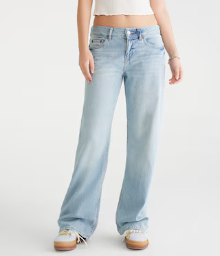 Low-Rise Baggy Wide Leg Jean | Aeropostale