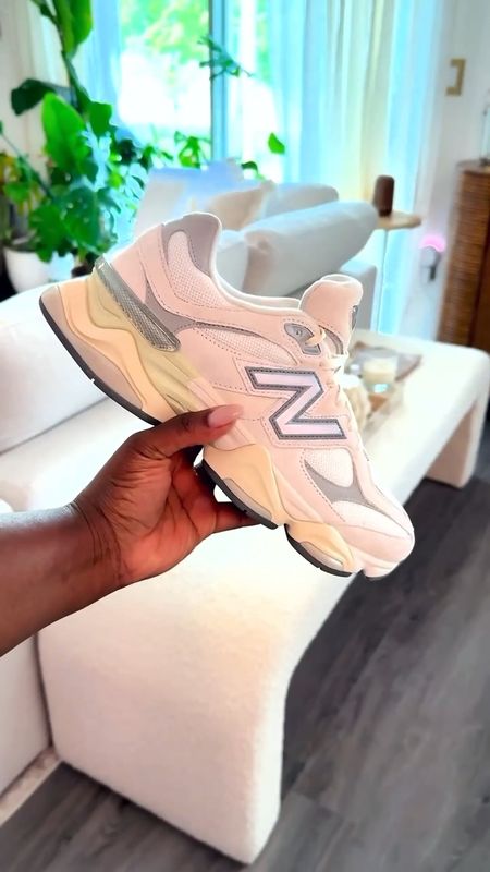 🔥Currently trending: New Balances👟

My absolute faves are 9060s and 327s!

spring trends, shoes, new balances, nordstrom, sneakers, spring shoes, summer vacation, outfit inspo, spring vacation, style guide

#LTKfitness #LTKshoecrush #LTKfindsunder100
