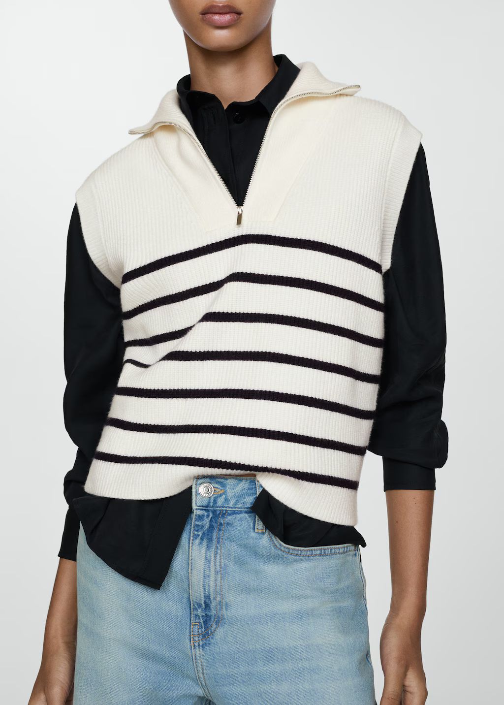 Knitted vest with zipper | MANGO (US)