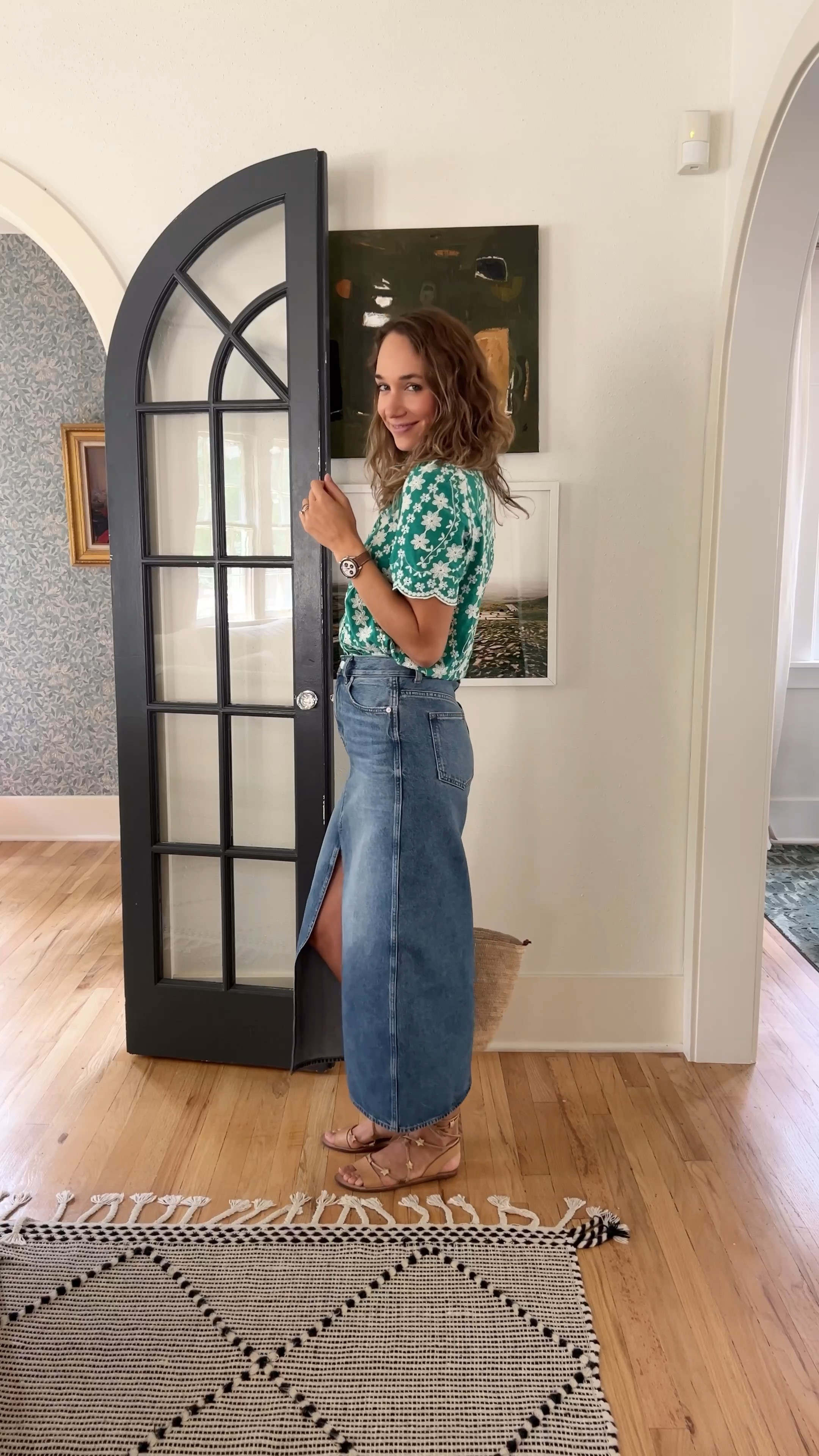 Loving this denim midi skirt & know I’ll be wearing it thru fall too 

#LTKShoeCrush #LTKItBag